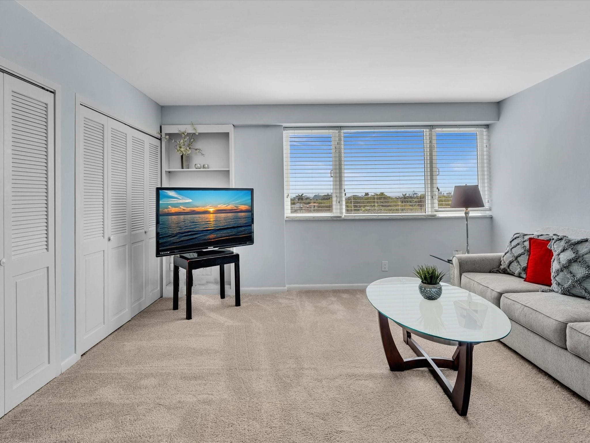 3000 Holiday Drive 603, Fort Lauderdale, FL 33316 — photo 38 of 61