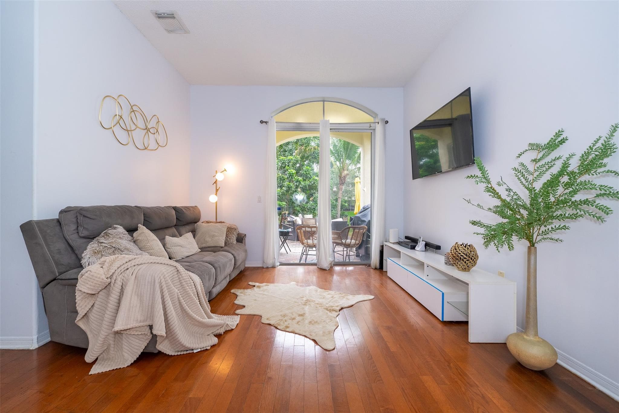 2257 NW 77th Terrace, Pembroke Pines, FL 33024 — photo 9 of 60