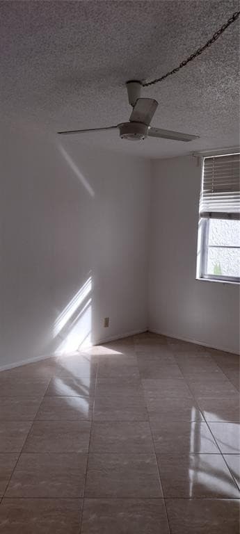 9340 Lagoon Place 302, Davie, FL 33324 — photo 13 of 14
