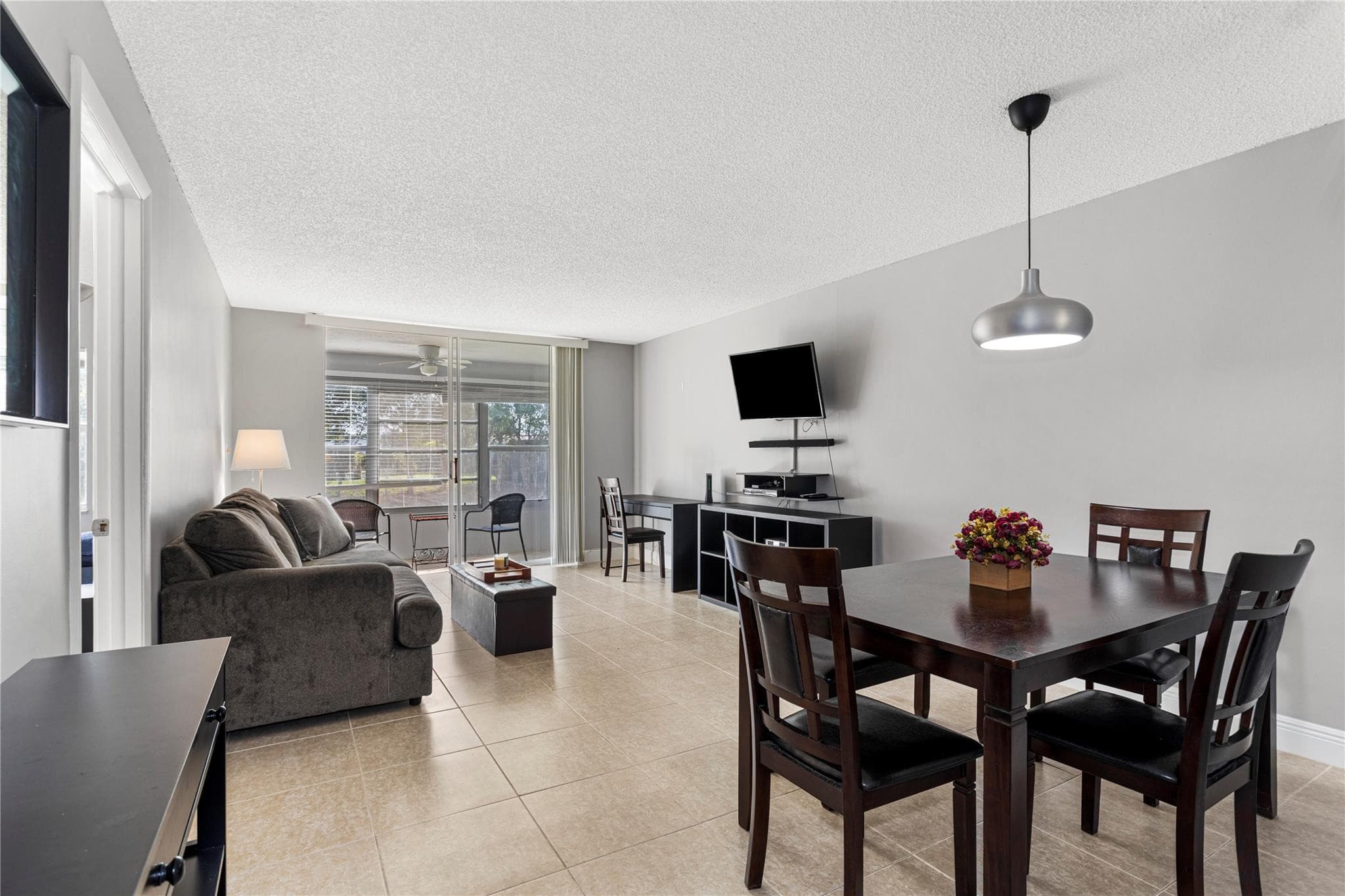 9700 Sunrise Lakes Boulevard 101, Sunrise, FL 33322 — photo 5 of 19