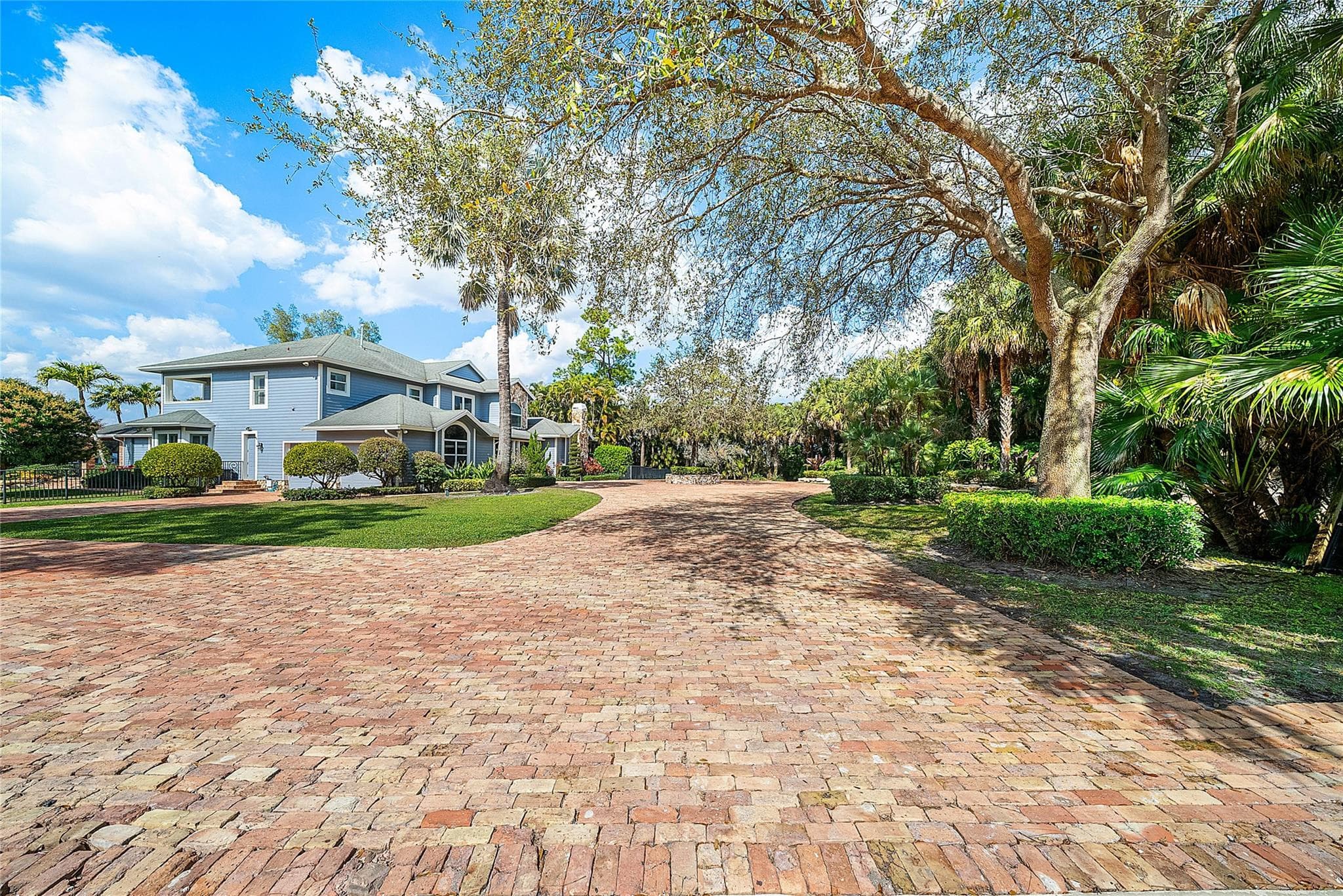 8035 Dillman Road, West Palm Beach, FL 33411 — photo 11 of 70