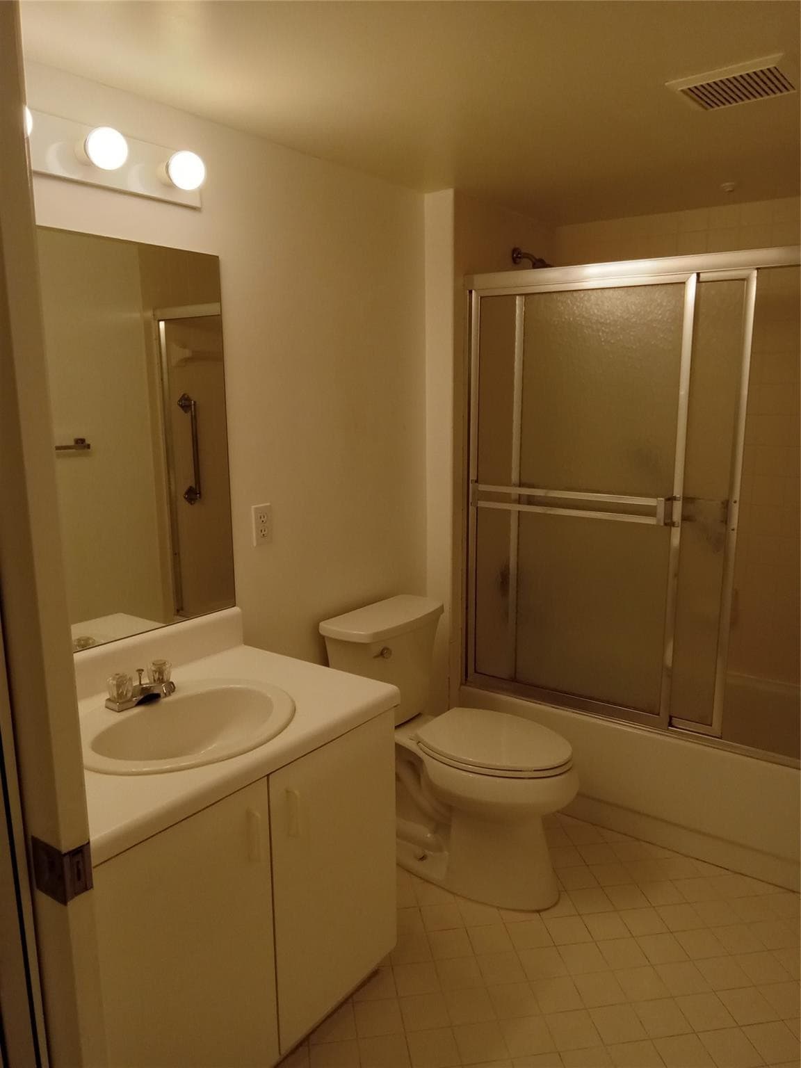901 SW 138 C-406, Pembroke Pines, FL 33027 — photo 4 of 5