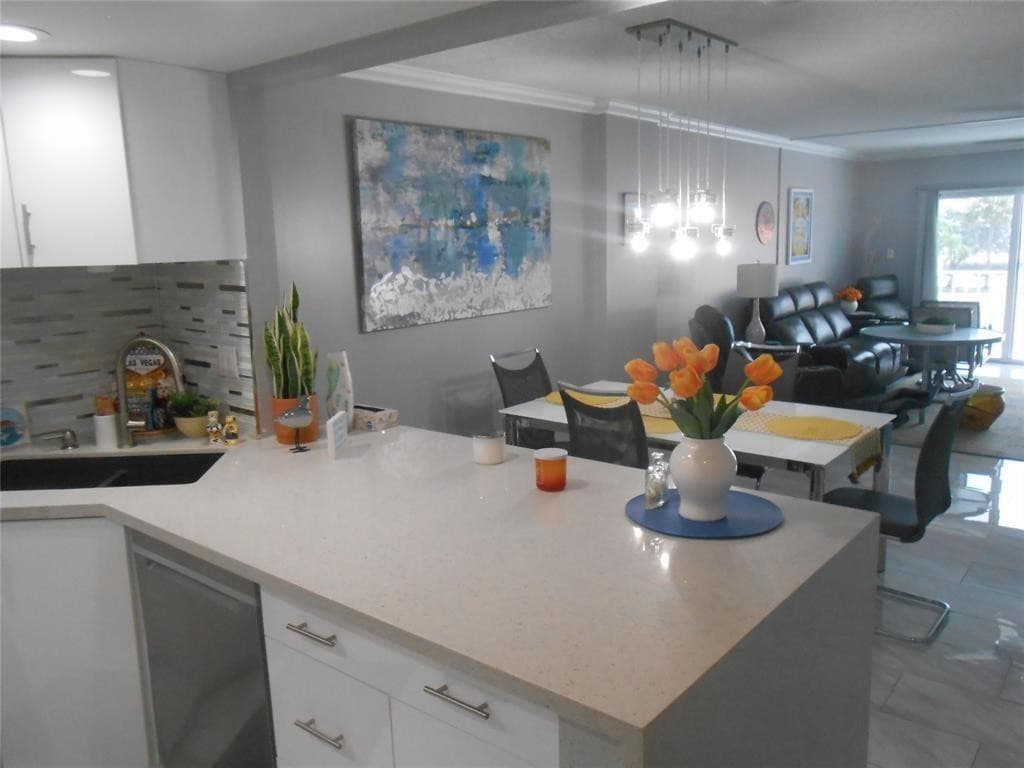 4540 N Ocean Drive 210, Lauderdale-By-The-Sea, FL 33308 — photo 15 of 40