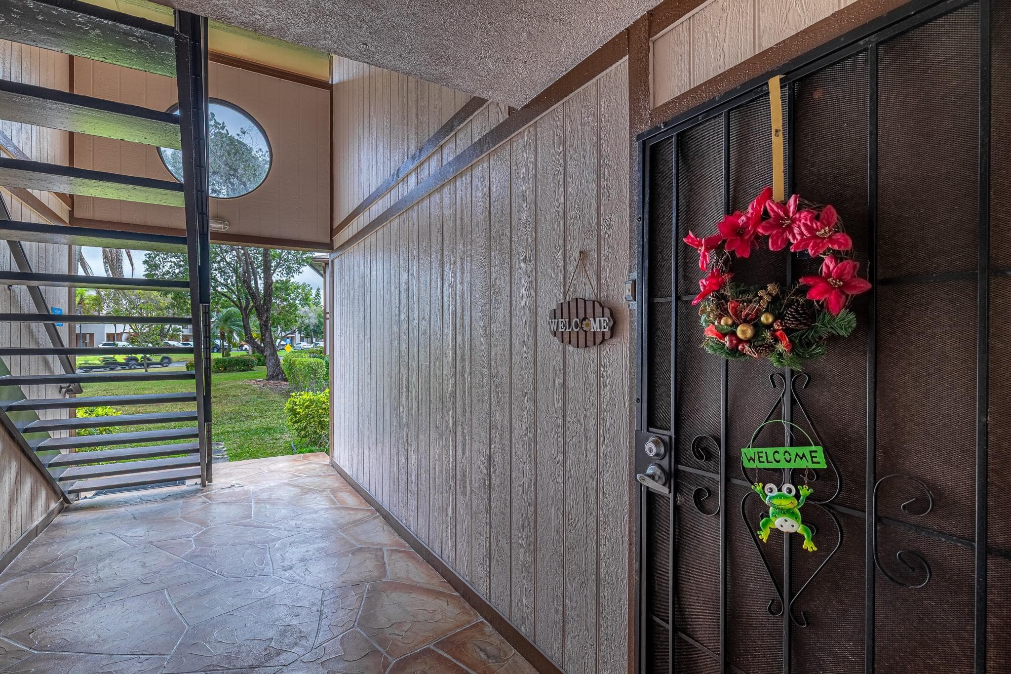 9754 N Belfort Circle 9754, Fort Lauderdale, FL 33321 — photo 27 of 35