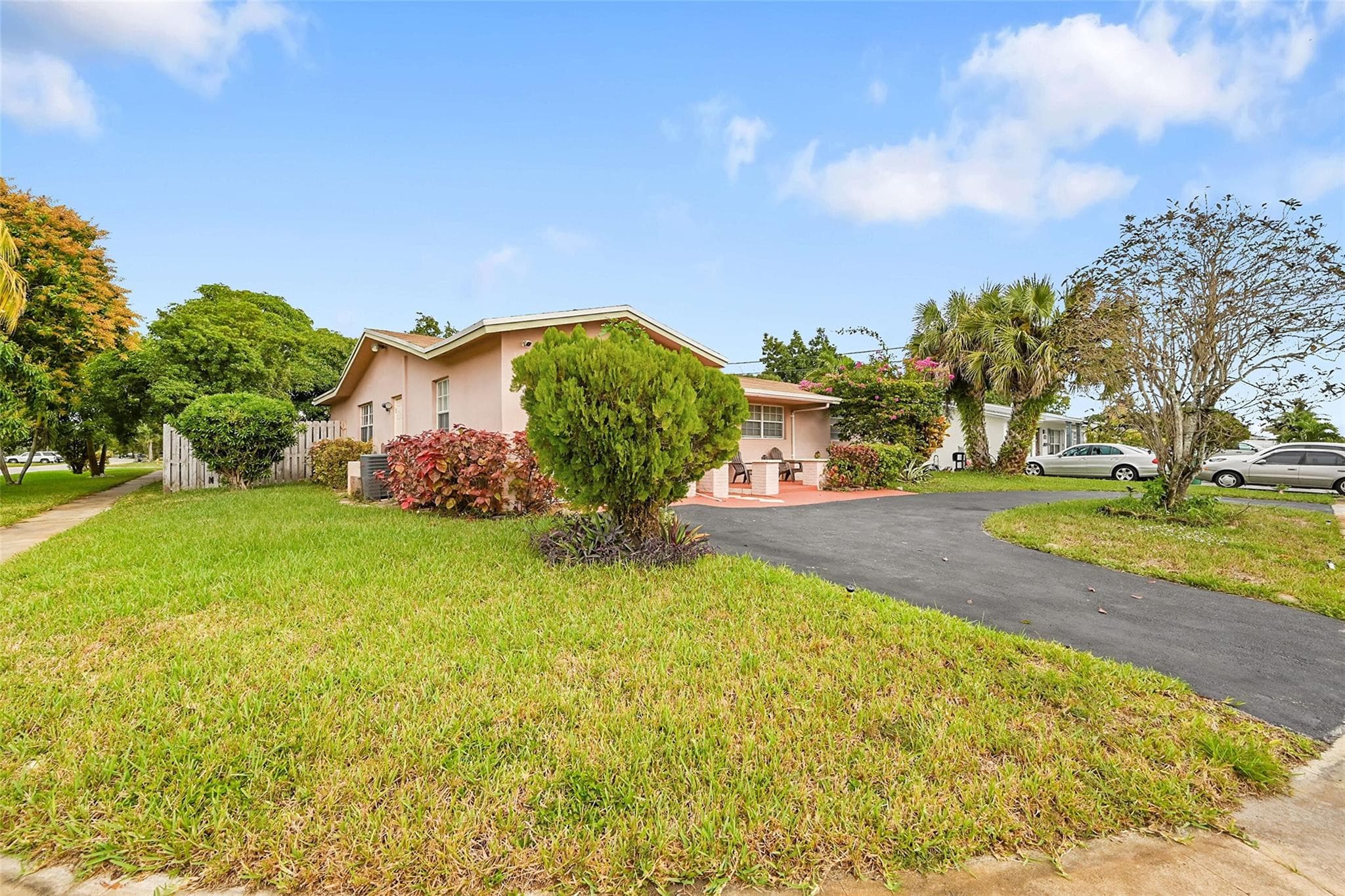 5991 NW 13th Street, Sunrise, FL 33313 — photo 4 of 59