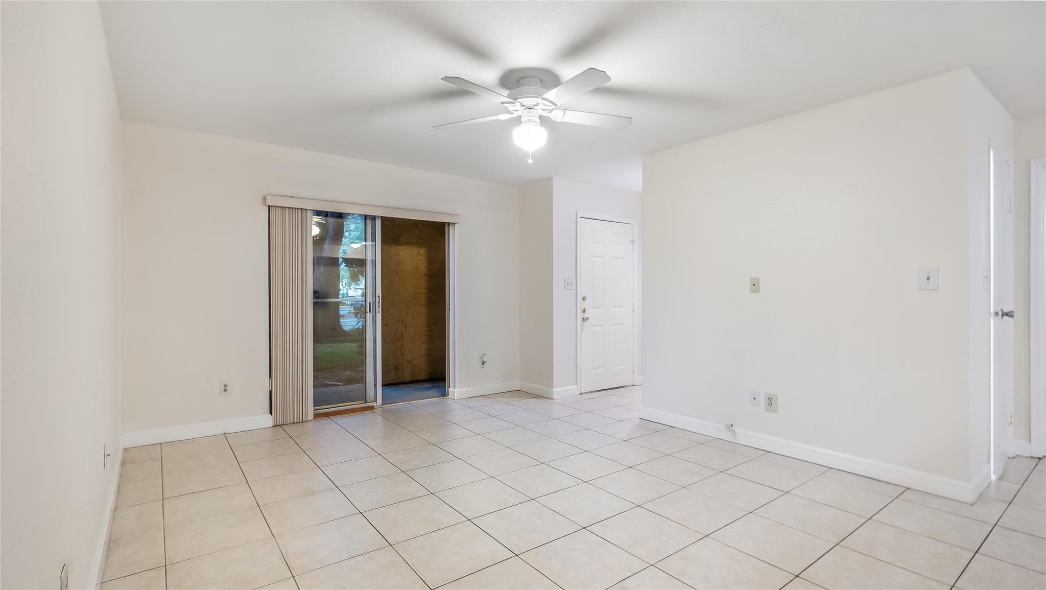 875 Riverside Drive 717, Coral Springs, FL 33071 — photo 4 of 31