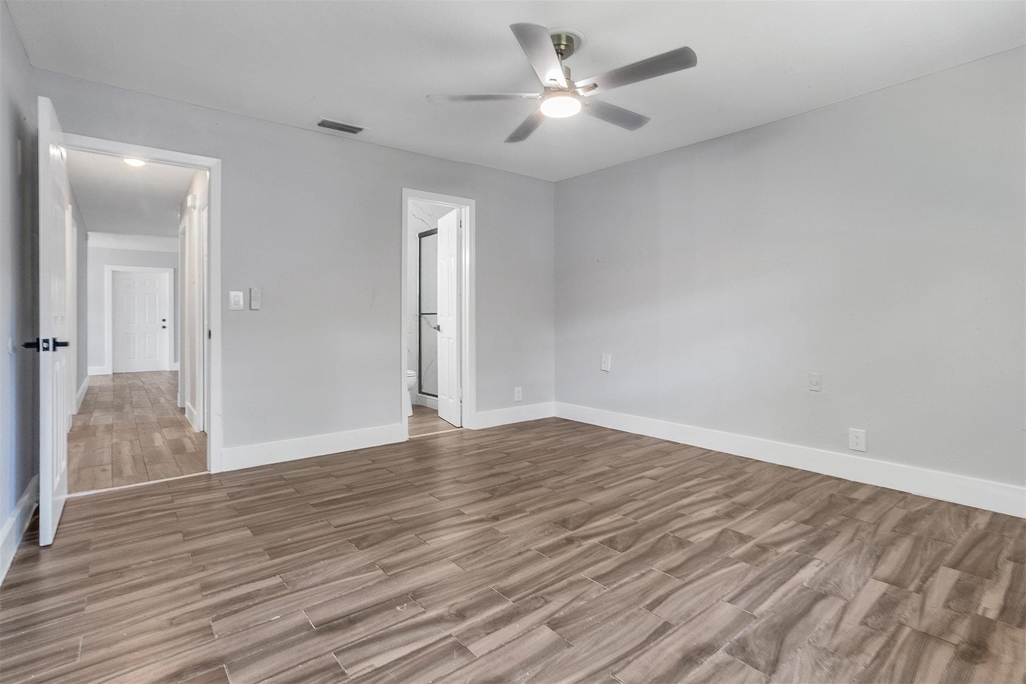 Condominium in Coral Springs — photo 23 of 32