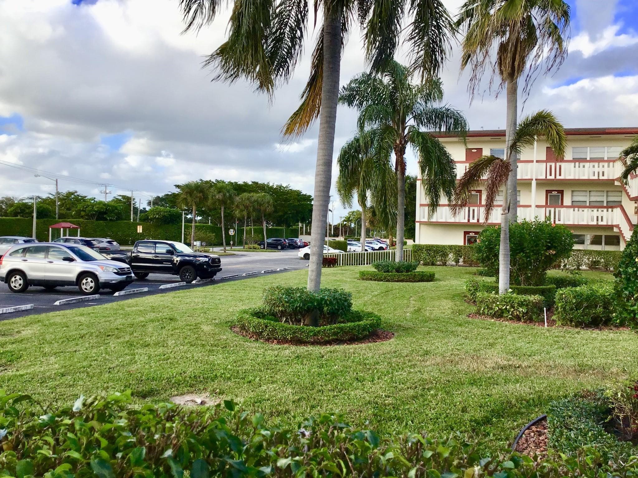 84 Brighton B 84, Boca Raton, FL 33434 — photo 17 of 28