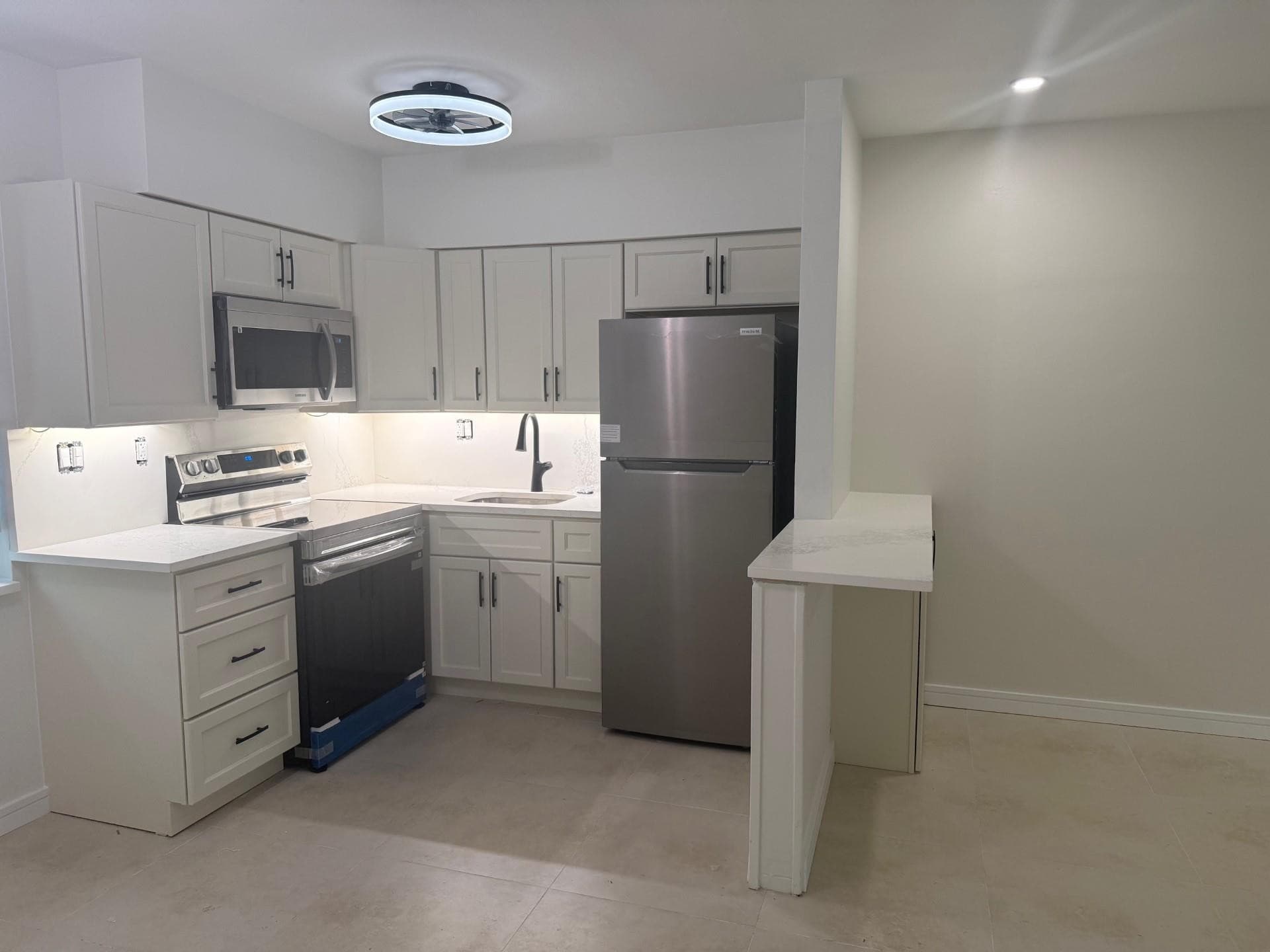 2725 Middle River Drive 11, Fort Lauderdale, FL 33306 — photo 5 of 11