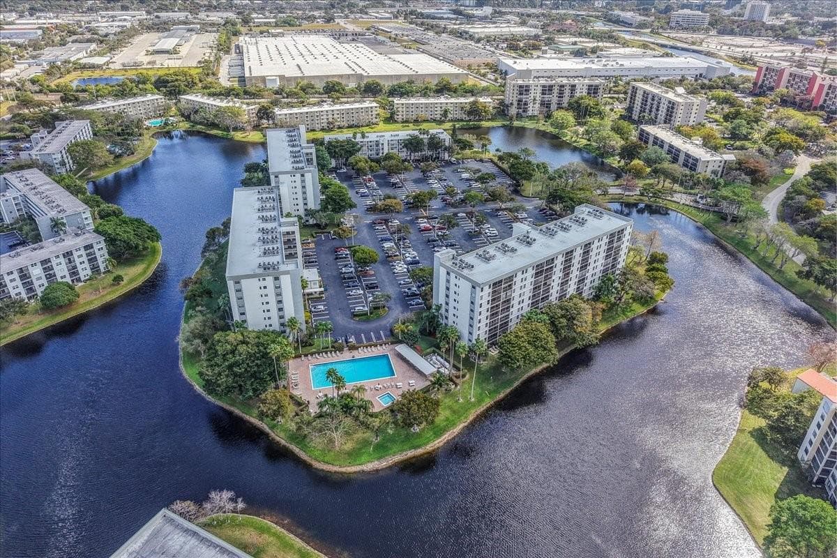 2217 Cypress Island Drive 507, Pompano Beach, FL 33069 — photo 34 of 50
