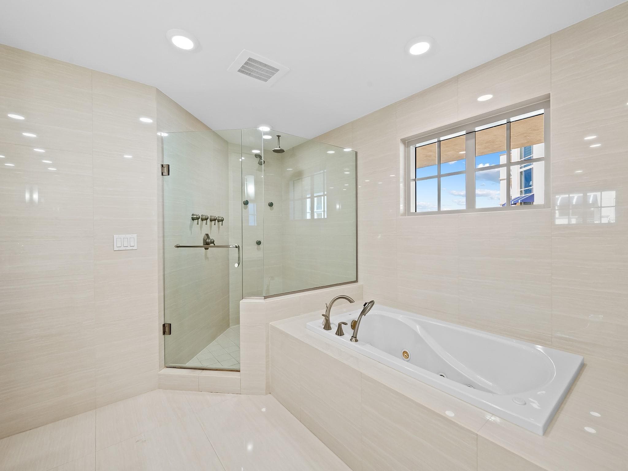 3415 N Ocean Drive 505, Hollywood, FL 33019 — photo 17 of 45