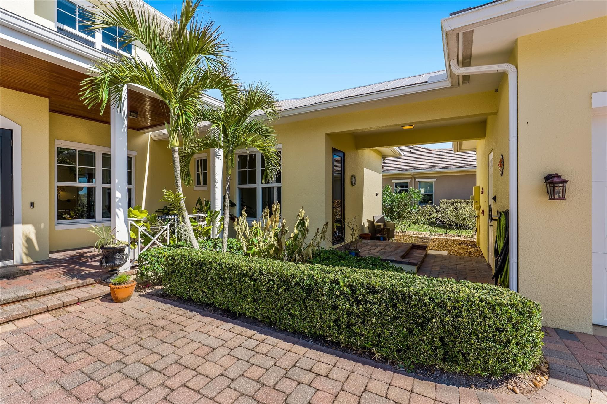 7634 S Polo Grounds Lane, Vero Beach, FL 32966 — photo 9 of 68