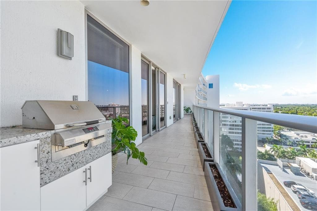 1180 N Federal Highway 1203, Fort Lauderdale, FL 33304 — photo 15 of 53