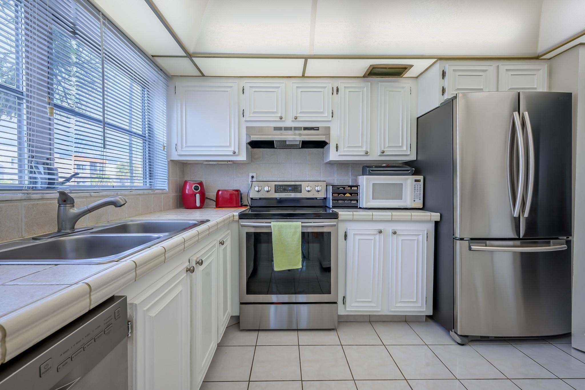 4047 NW 16th Street 307, Fort Lauderdale, FL 33313 — photo 16 of 18