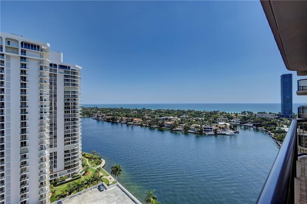 19667 Turnberry Way 20gr, Miami, FL 33180 — photo 46 of 46