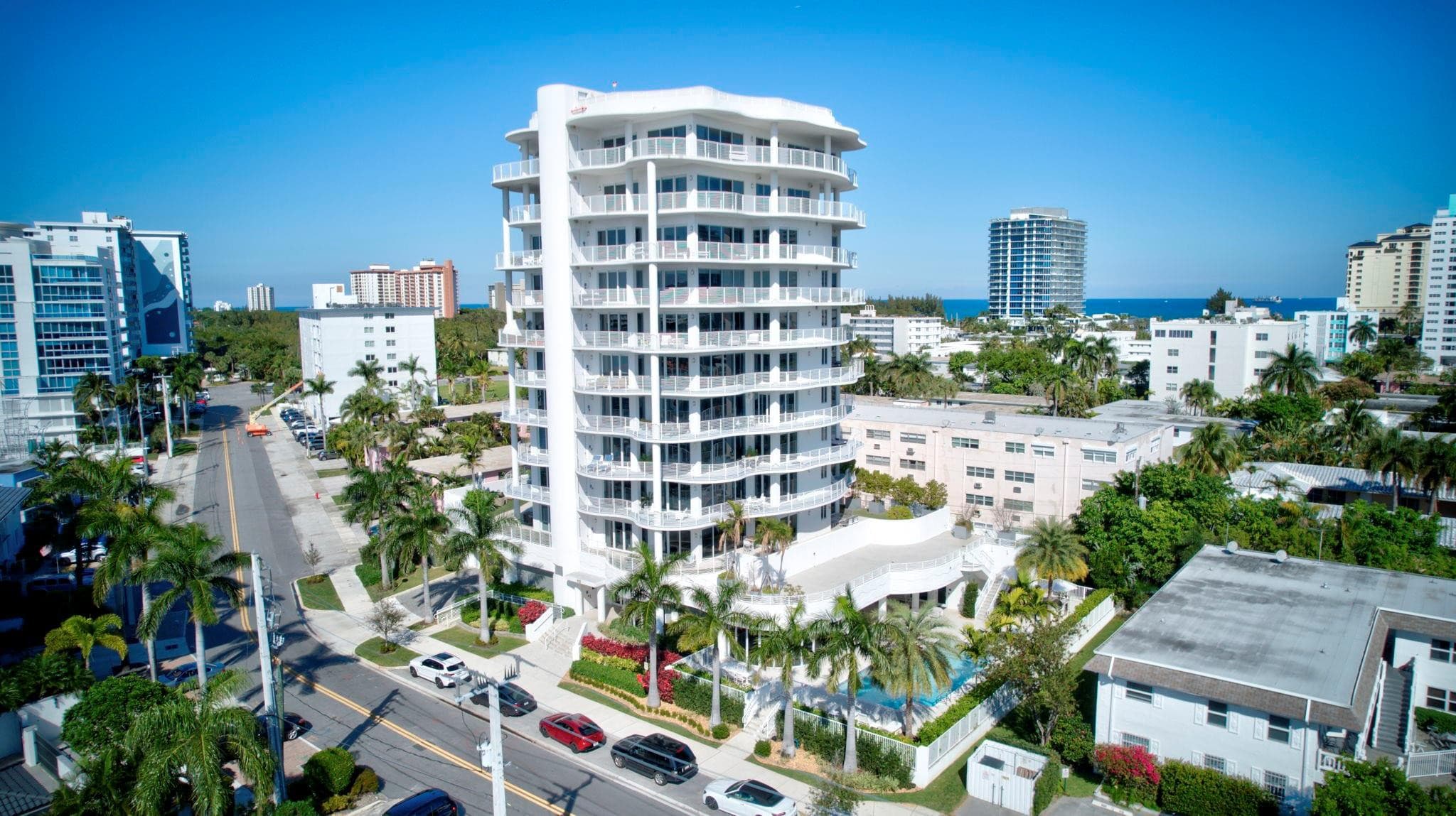 612 Bayshore Drive 301, Fort Lauderdale, FL 33304 — photo 1 of 77