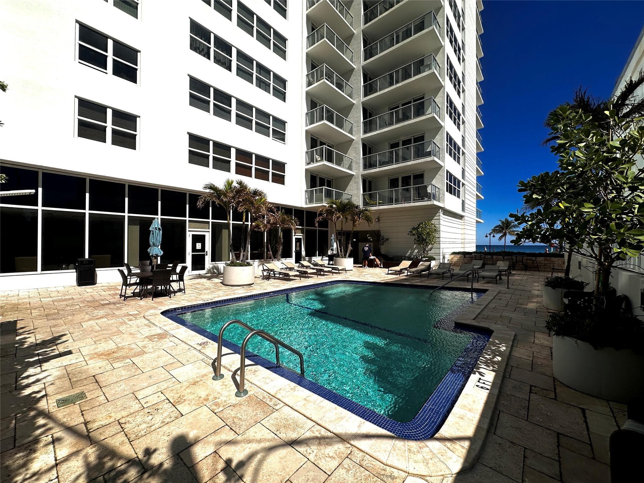209 N Fort Lauderdale Beach Boulevard 11C, Fort Lauderdale, FL 33304 — photo 49 of 57