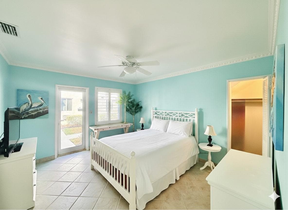 1187 Hillsboro Mile 9e, Hillsboro Beach, FL 33062 — photo 35 of 63