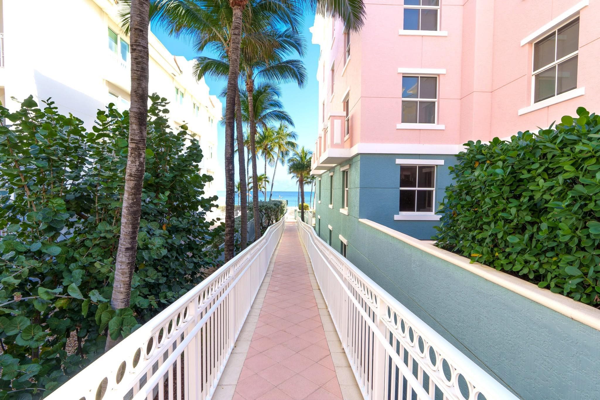 2051 SE 3rd Street 307, Deerfield Beach, FL 33441 — photo 34 of 40
