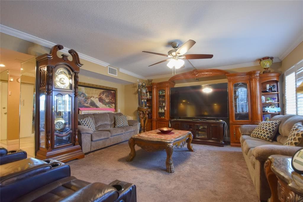 111 N Pompano Beach Boulevard 304, Pompano Beach, FL 33062 — photo 4 of 36