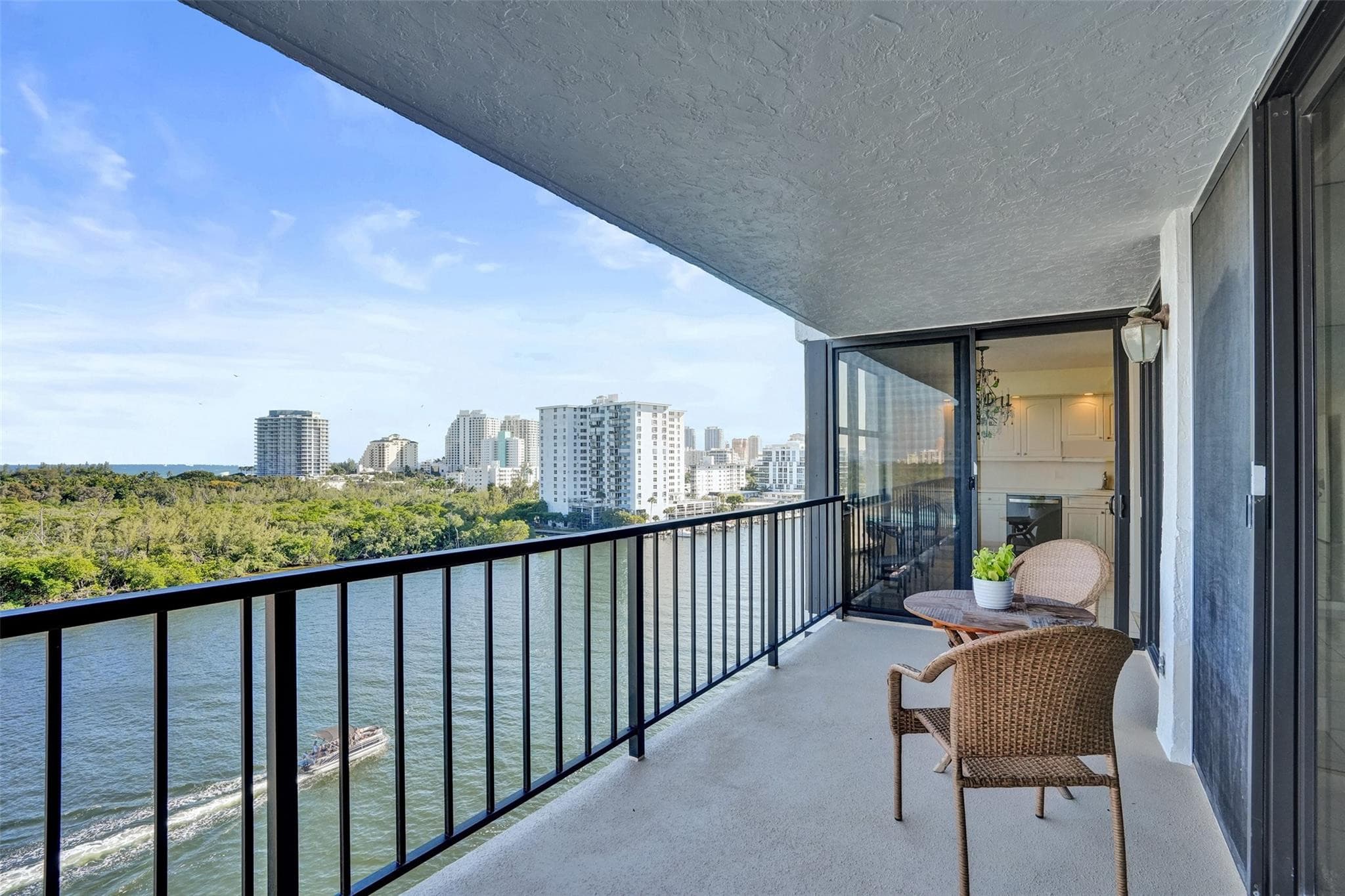 936 Intracoastal Drive 10e, Fort Lauderdale, FL 33304 — photo 34 of 58
