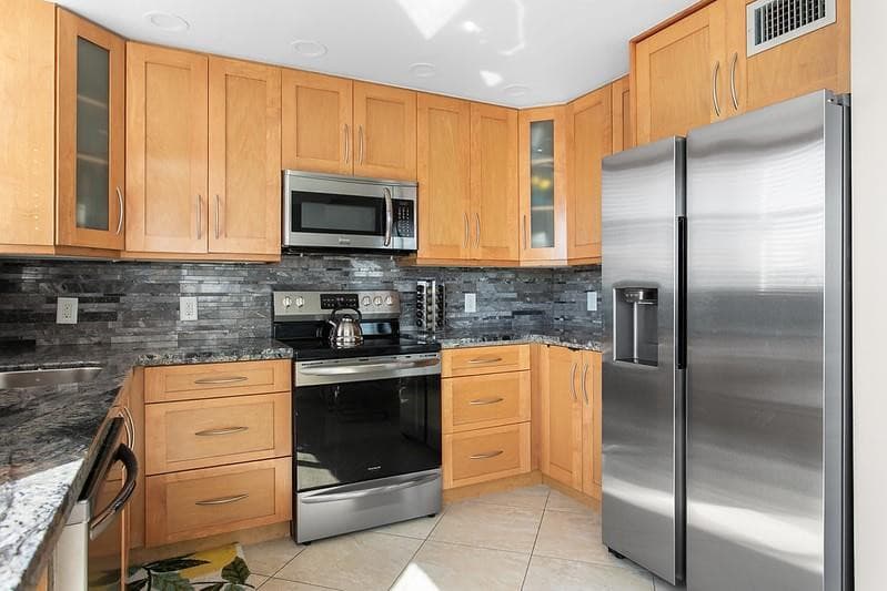 1010 S Ocean Boulevard 602, Pompano Beach, FL 33062 — photo 22 of 46