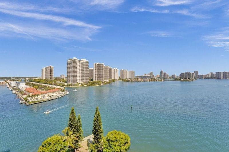 301 174th Street 1401, Sunny Isles Beach, FL 33160 — photo 1 of 15