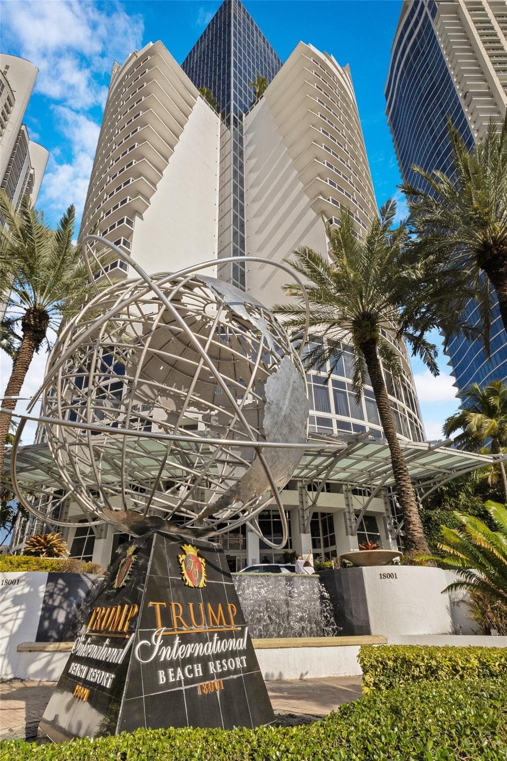 18001 Collins Avenue, Sunny Isles Beach, FL 33160 — photo 58 of 92