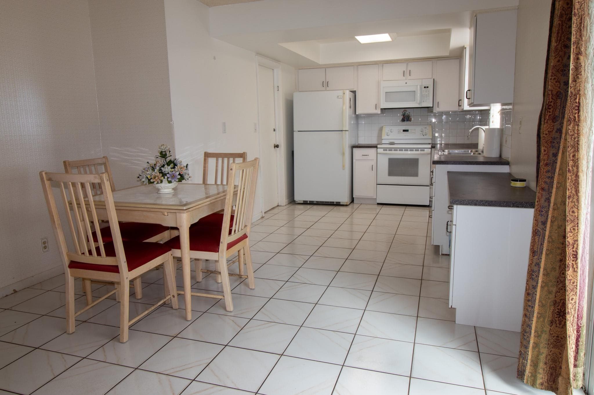 6860 Broadmoor, North Lauderdale, FL 33068 — photo 10 of 20