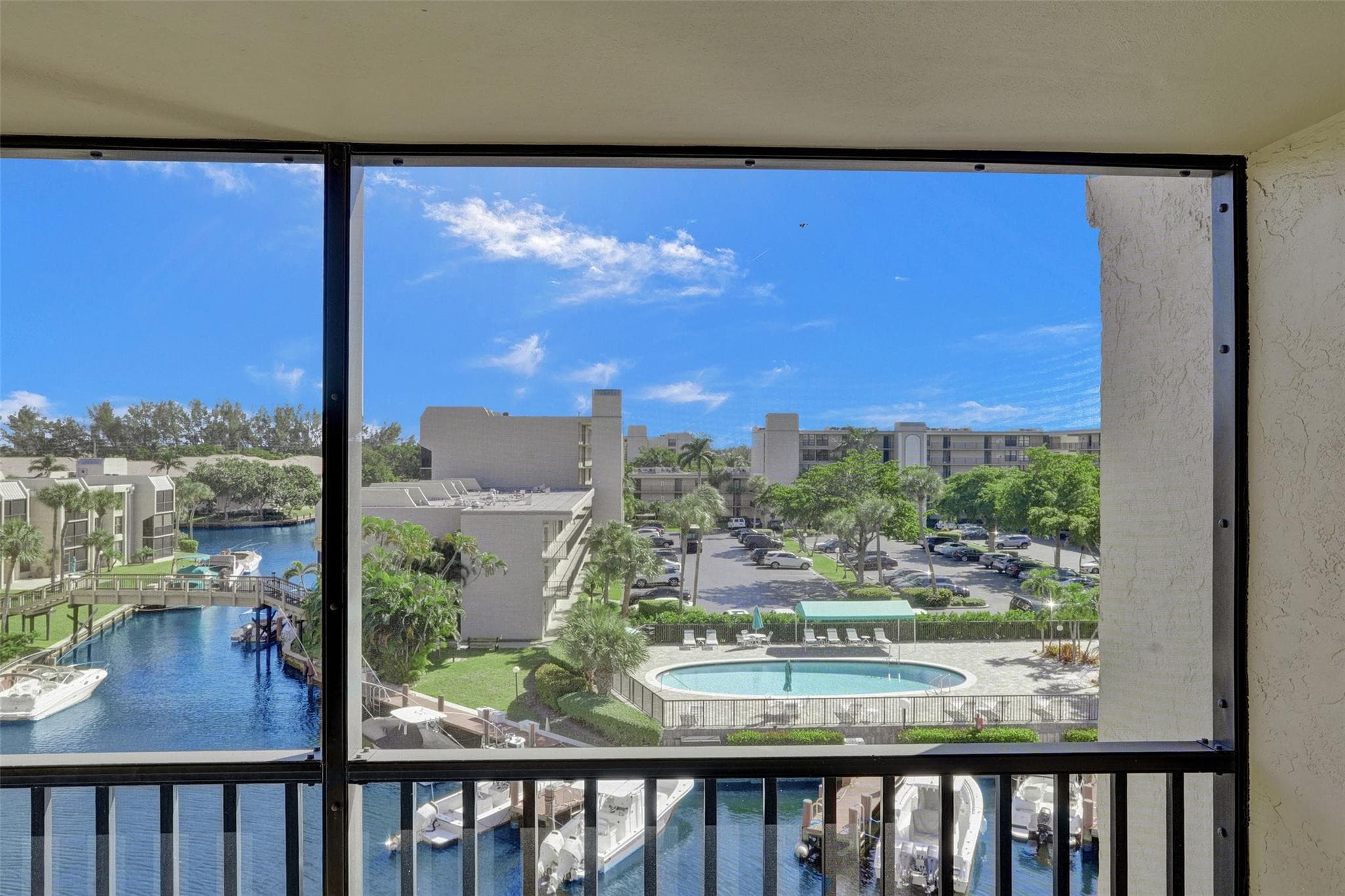 4 Royal Palm Way 503, Boca Raton, FL 33432 — photo 16 of 36
