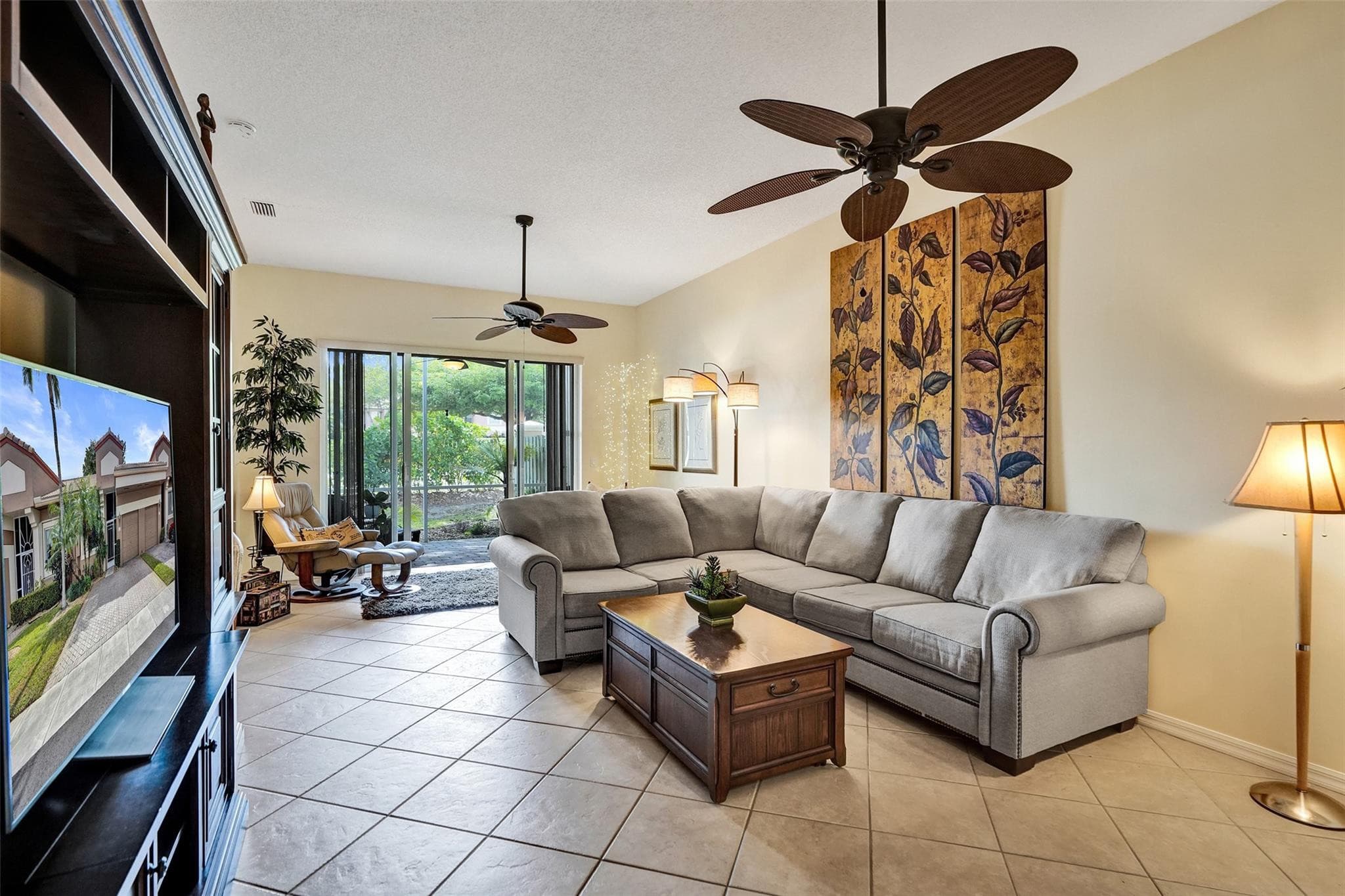 10116 Lombardy Drive 10116, Tamarac, FL 33321 — photo 23 of 48