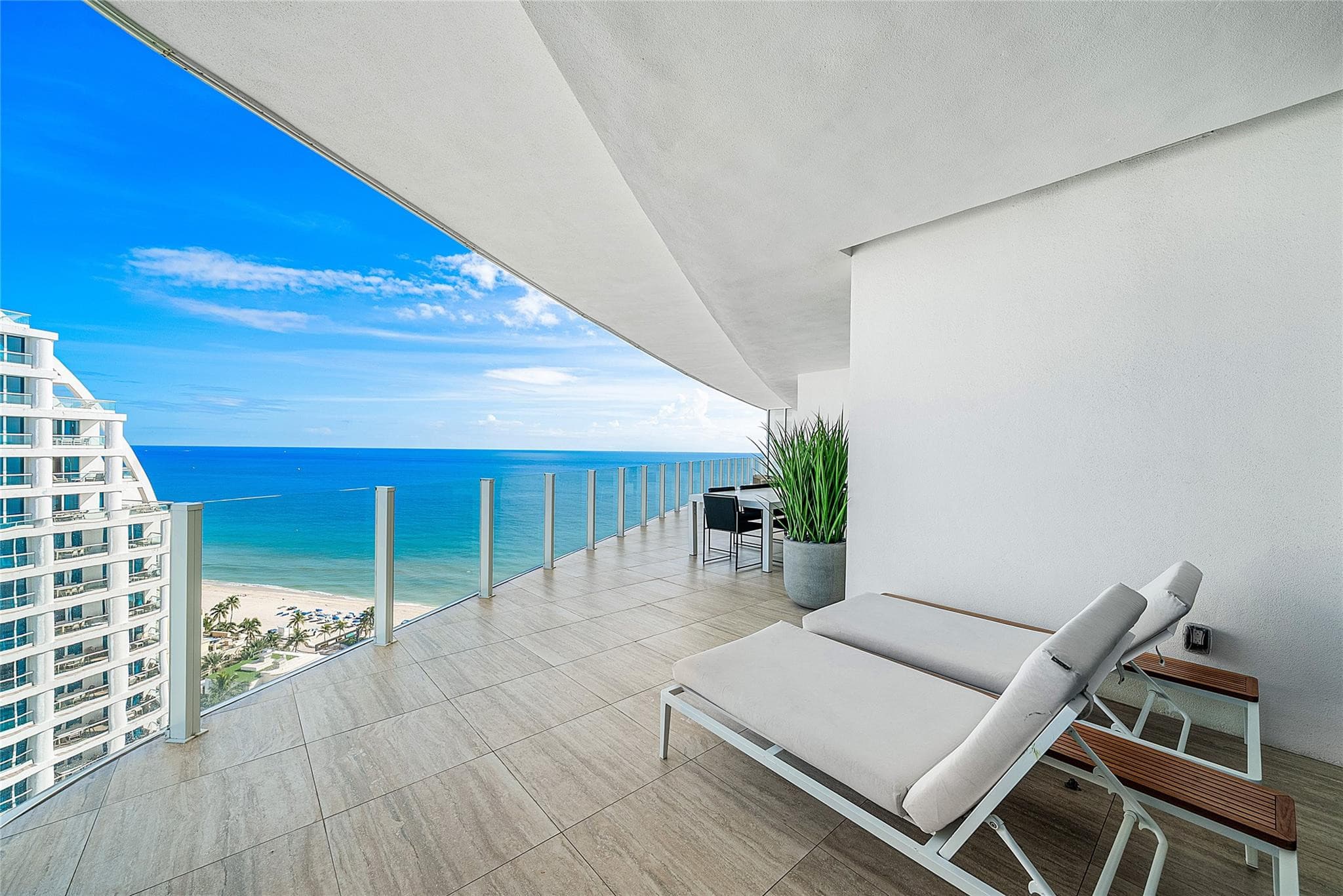 525 N Fort Lauderdale Beach Boulevard 1802, Fort Lauderdale, FL 33304 — photo 23 of 61