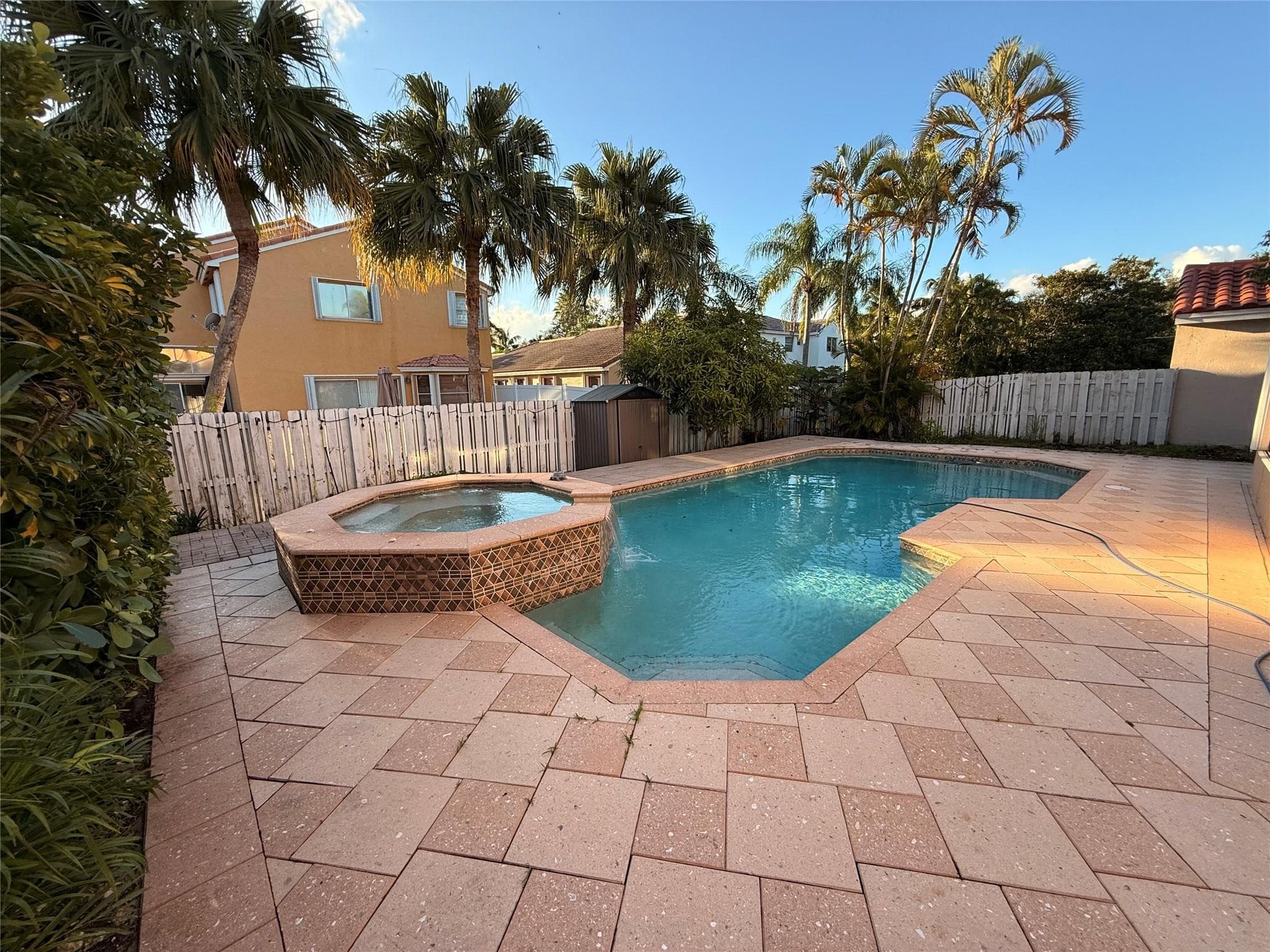 322 SW 193rd Avenue, Pembroke Pines, FL 33029 — photo 33 of 38