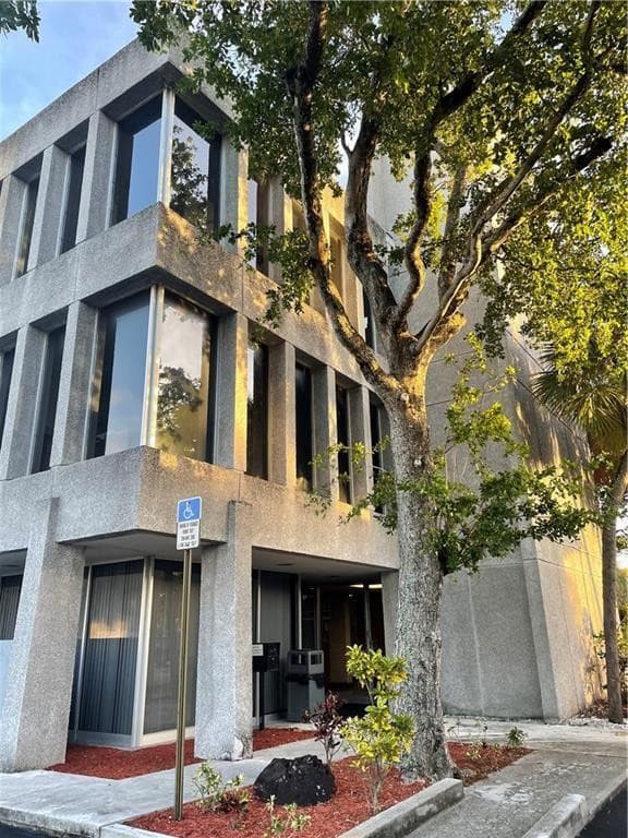 2900 E Oakland Park Boulevard 300-4, Fort Lauderdale, FL 33306 — photo 6 of 13