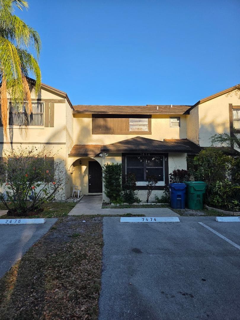 7474 NW 34th Street 7474, Lauderhill, FL 33319 — photo 1 of 21