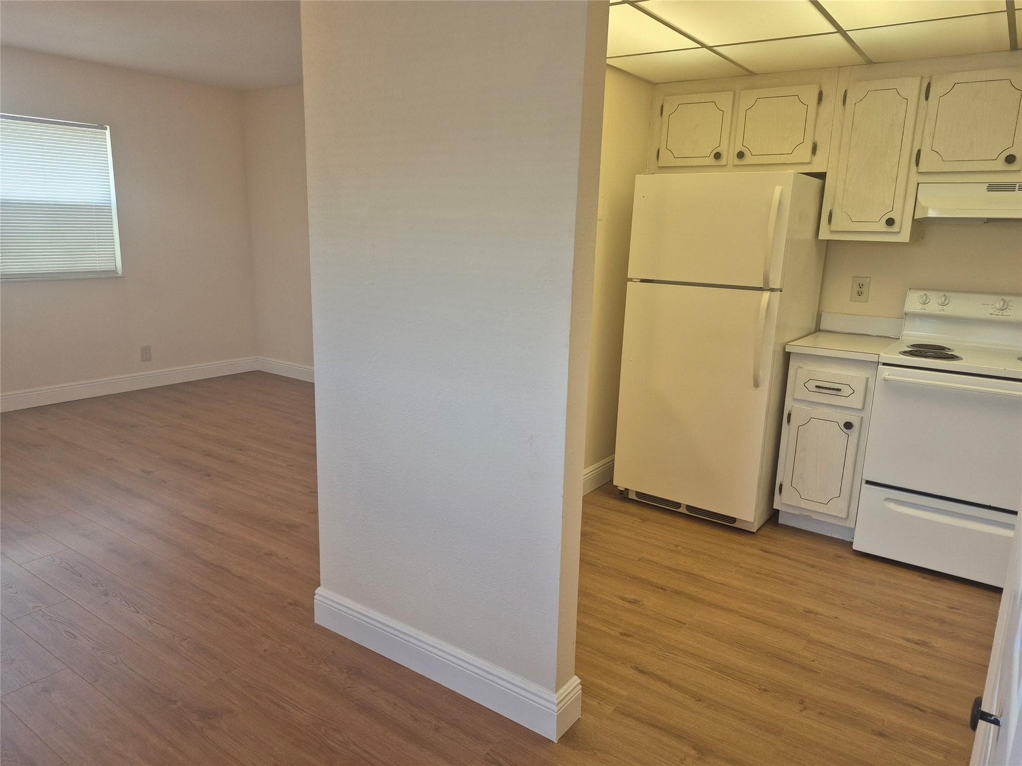 278 Flanders F 278, Delray Beach, FL 33484 — photo 7 of 13