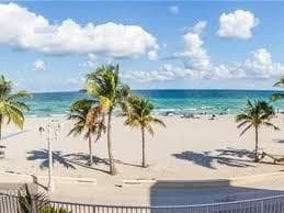 343 Van Buren Street 5, Hollywood, FL 33019 — photo 11 of 12