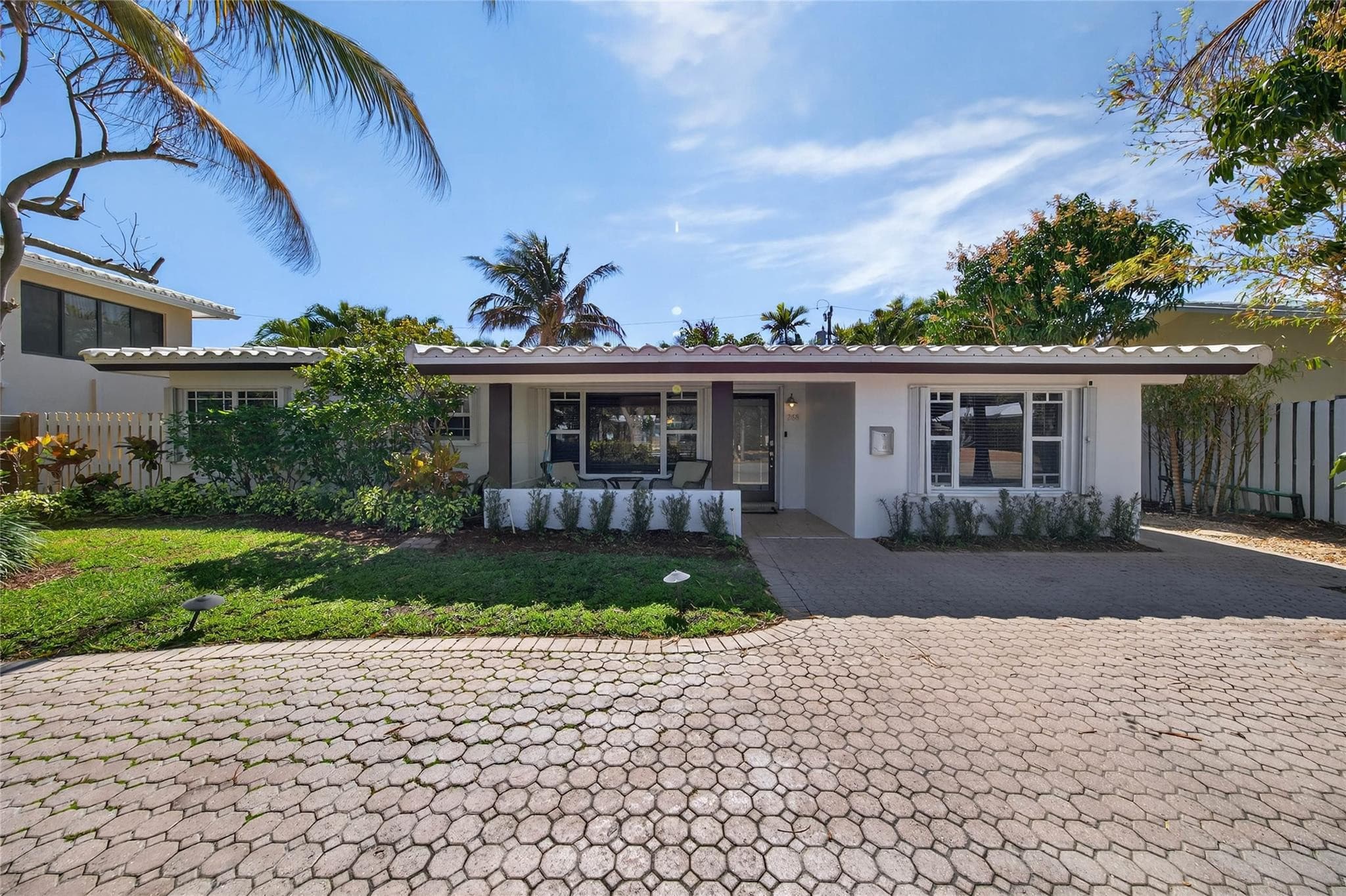 268 Hibiscus Avenue, Lauderdale-By-The-Sea, FL 33308 — photo 43 of 55