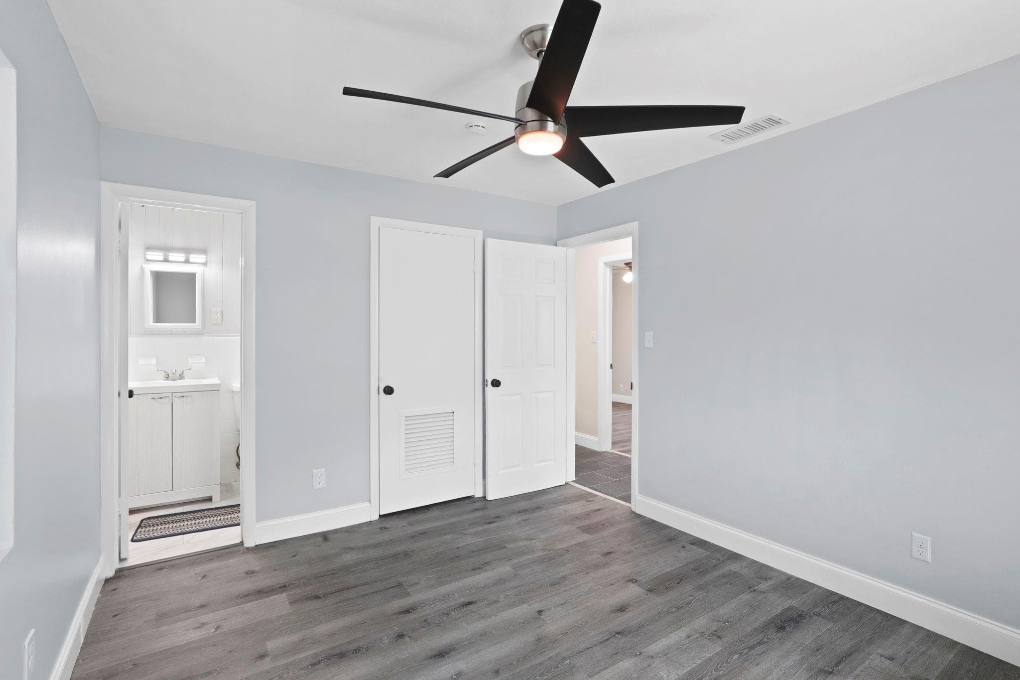 1013 Hispana Avenue, Fort Pierce, FL 34982 — photo 11 of 36