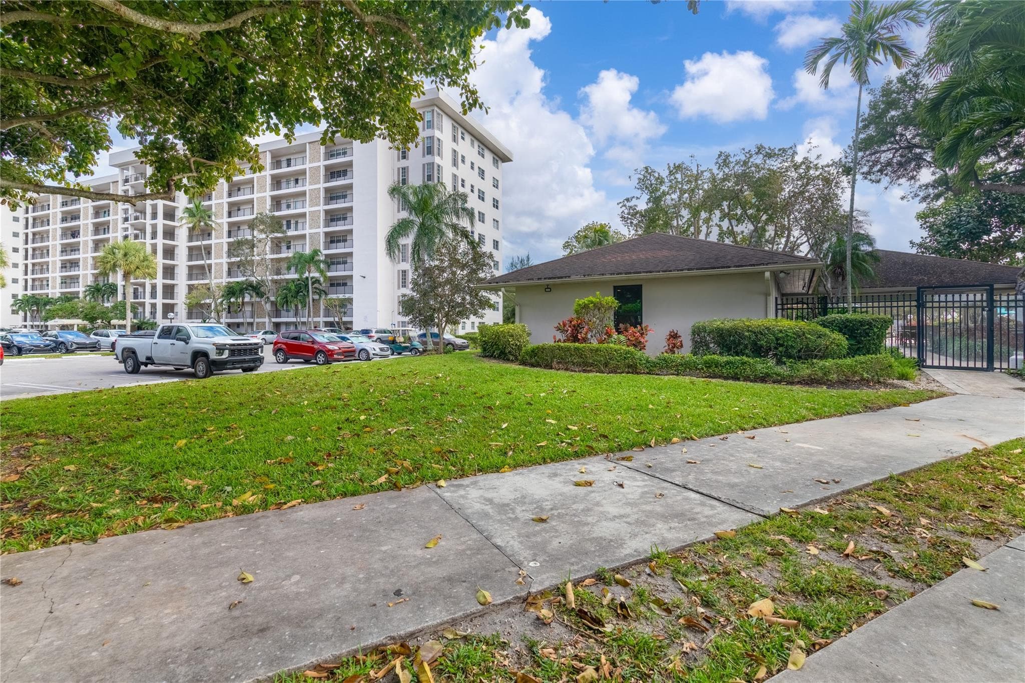 3200 N Palm Aire Drive 110, Pompano Beach, FL 33069 — photo 2 of 35