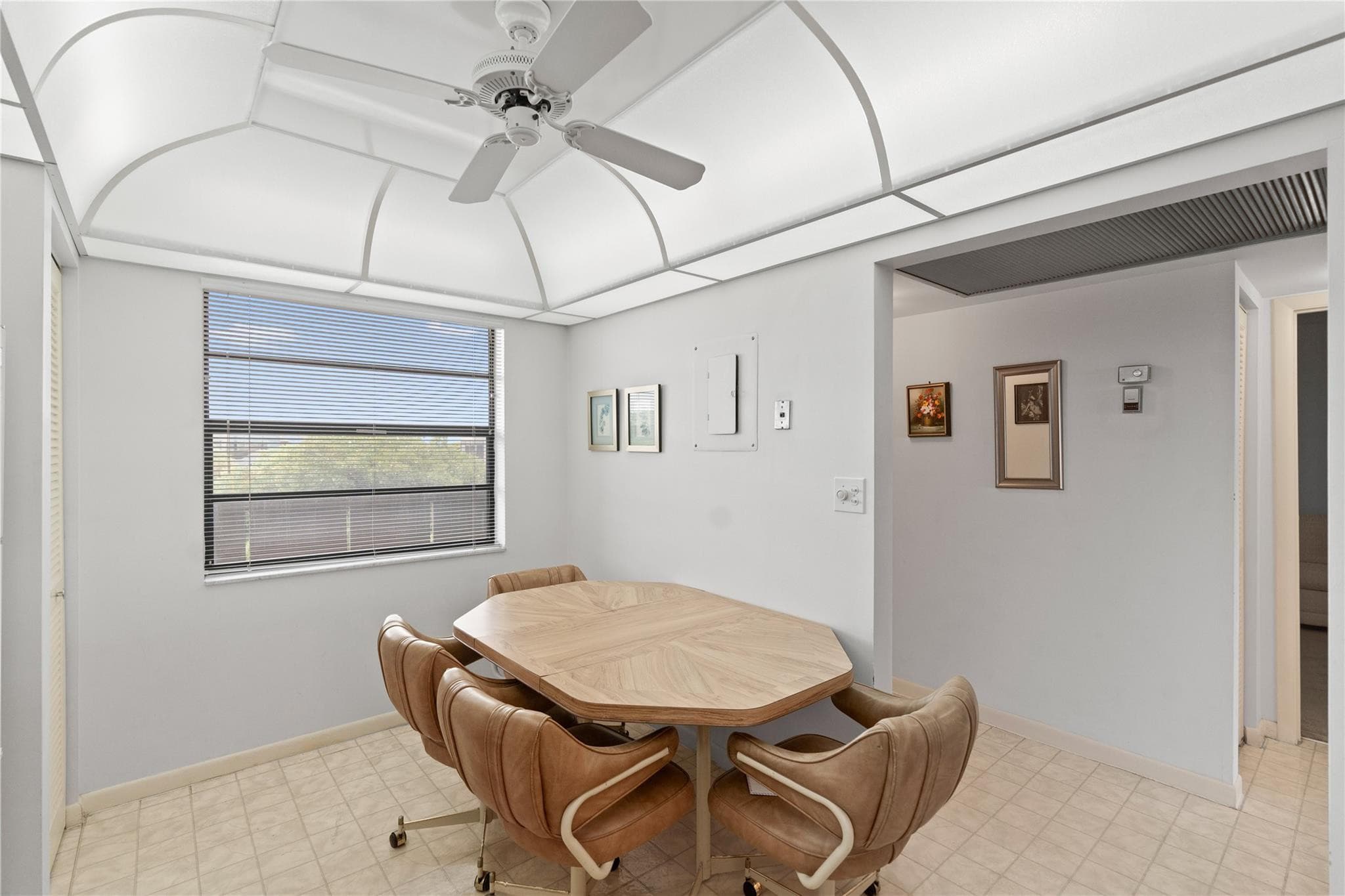 900 Colony Point Circle 511, Pembroke Pines, FL 33026 — photo 12 of 38