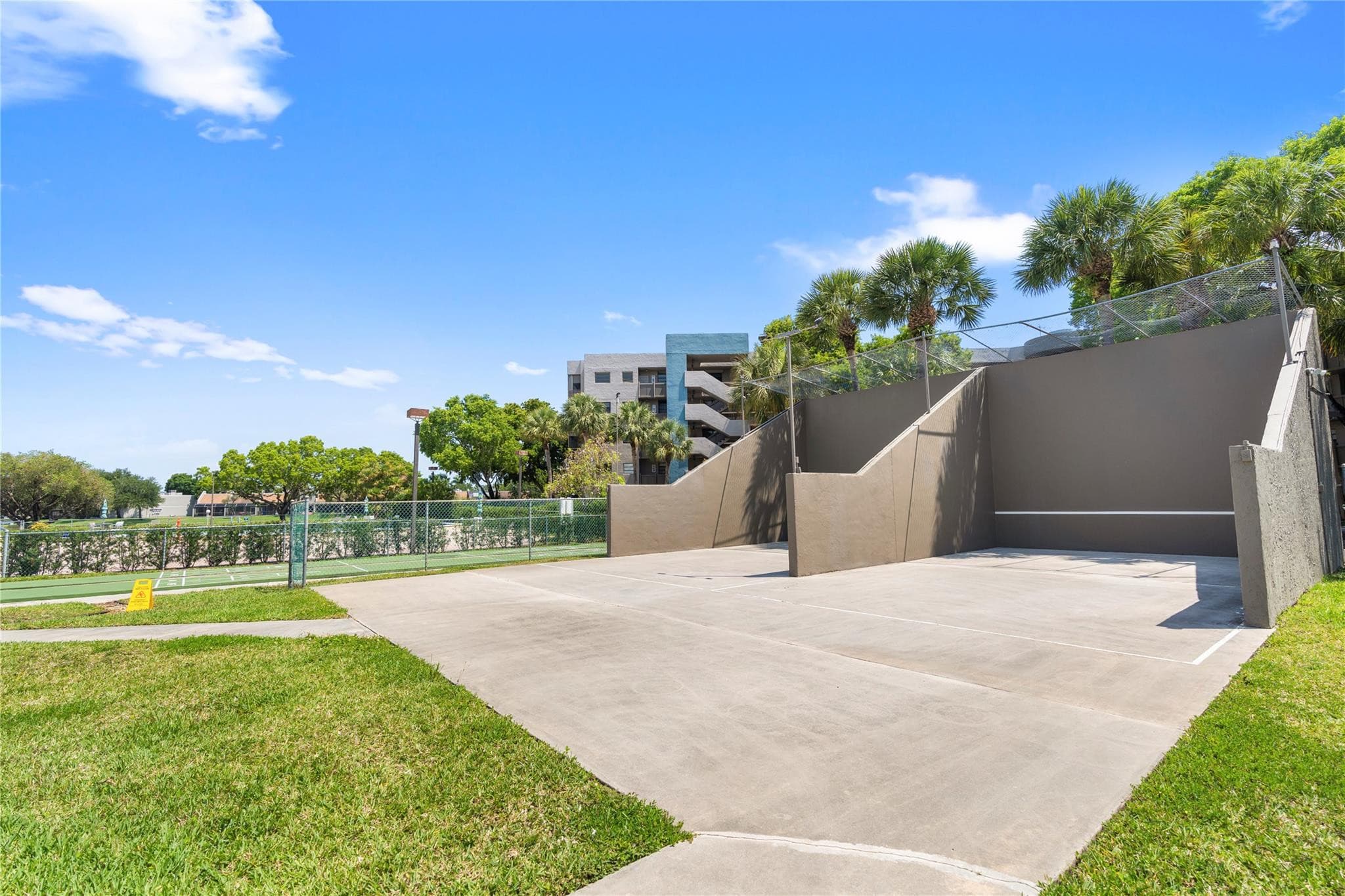 900 Colony Point Circle 511, Pembroke Pines, FL 33026 — photo 35 of 38