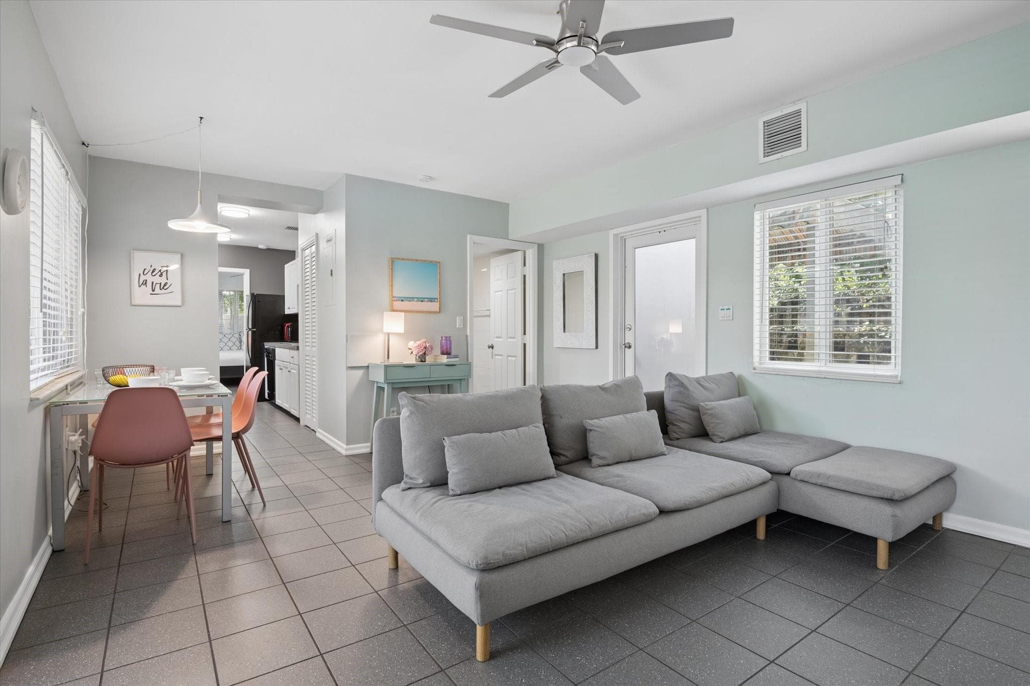 1123 NE 14th Avenue, Fort Lauderdale, FL 33304 — photo 28 of 38