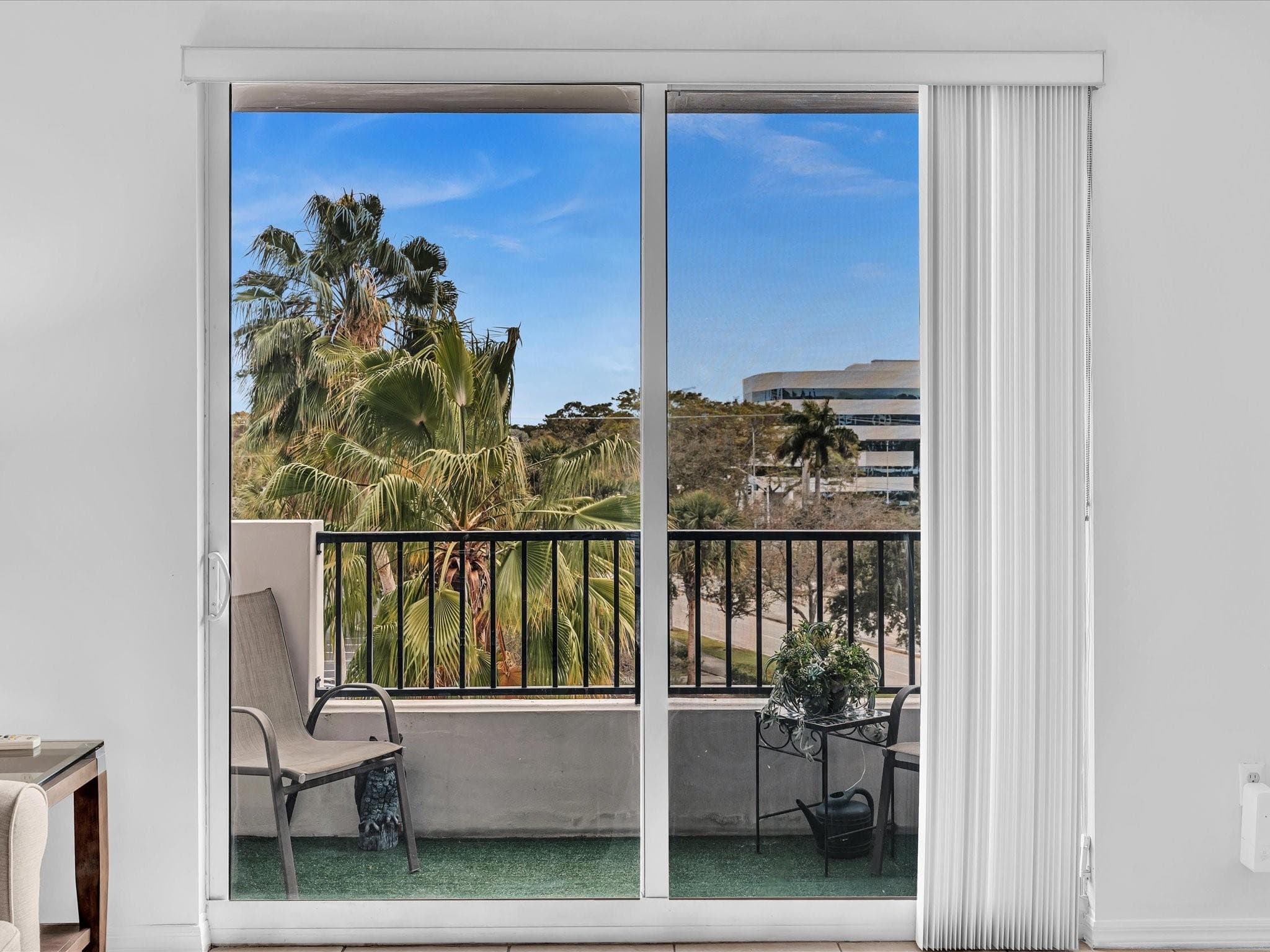 2421 NE 65th Street 406, Fort Lauderdale, FL 33308 — photo 14 of 69