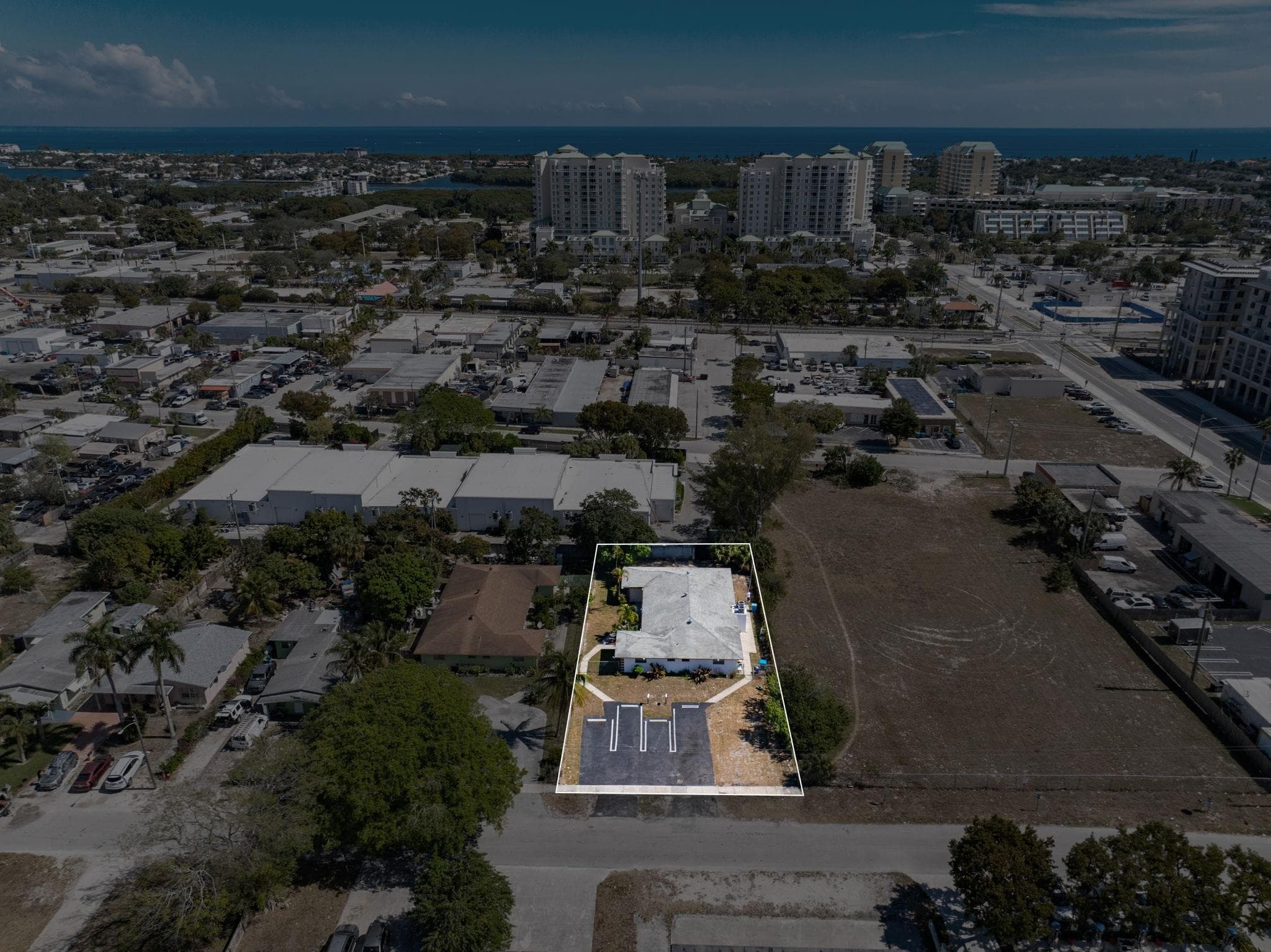400 NE 2nd Street, Boynton Beach, FL 33435 — photo 6 of 39