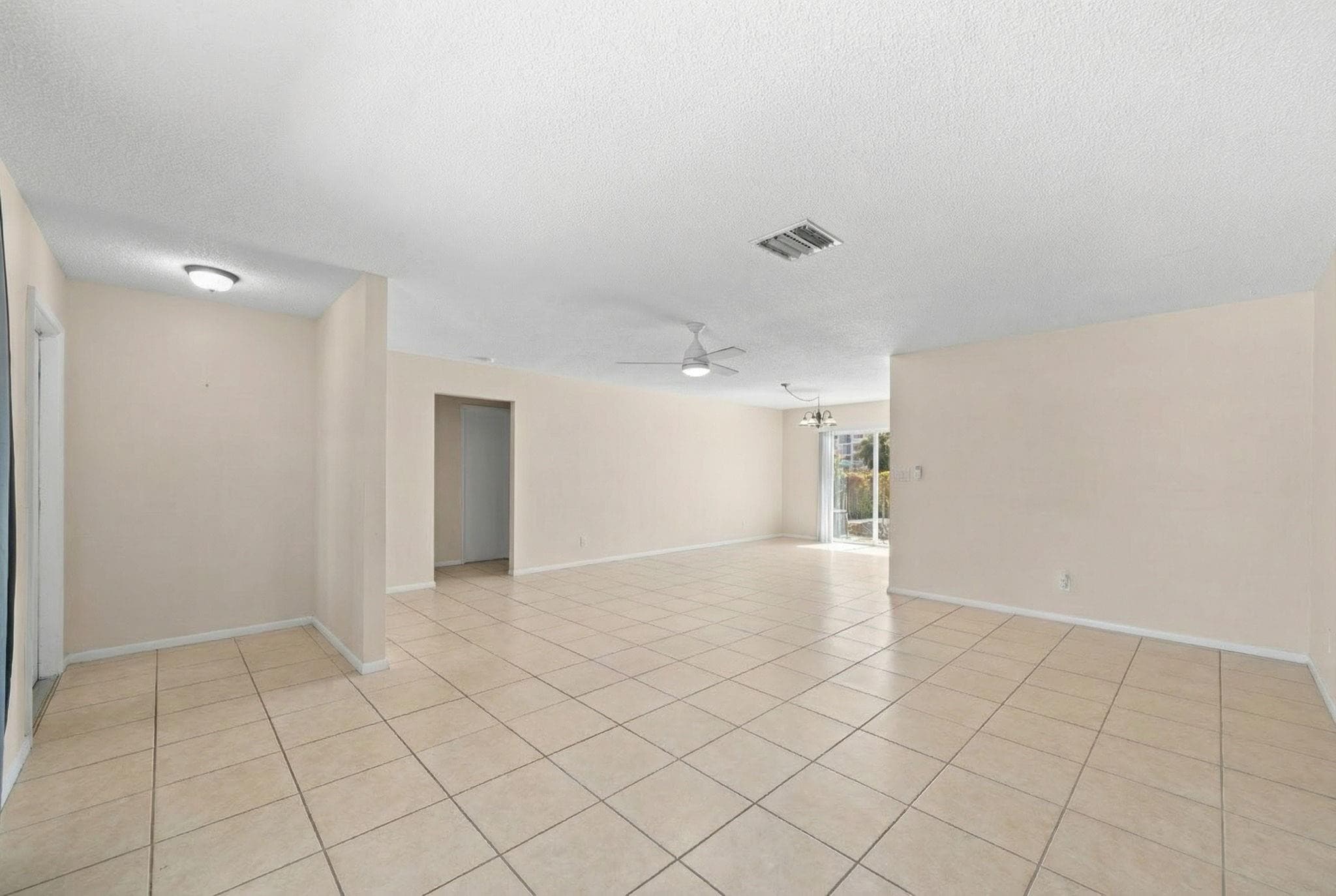 400 NE 2nd Street, Boynton Beach, FL 33435 — photo 14 of 39