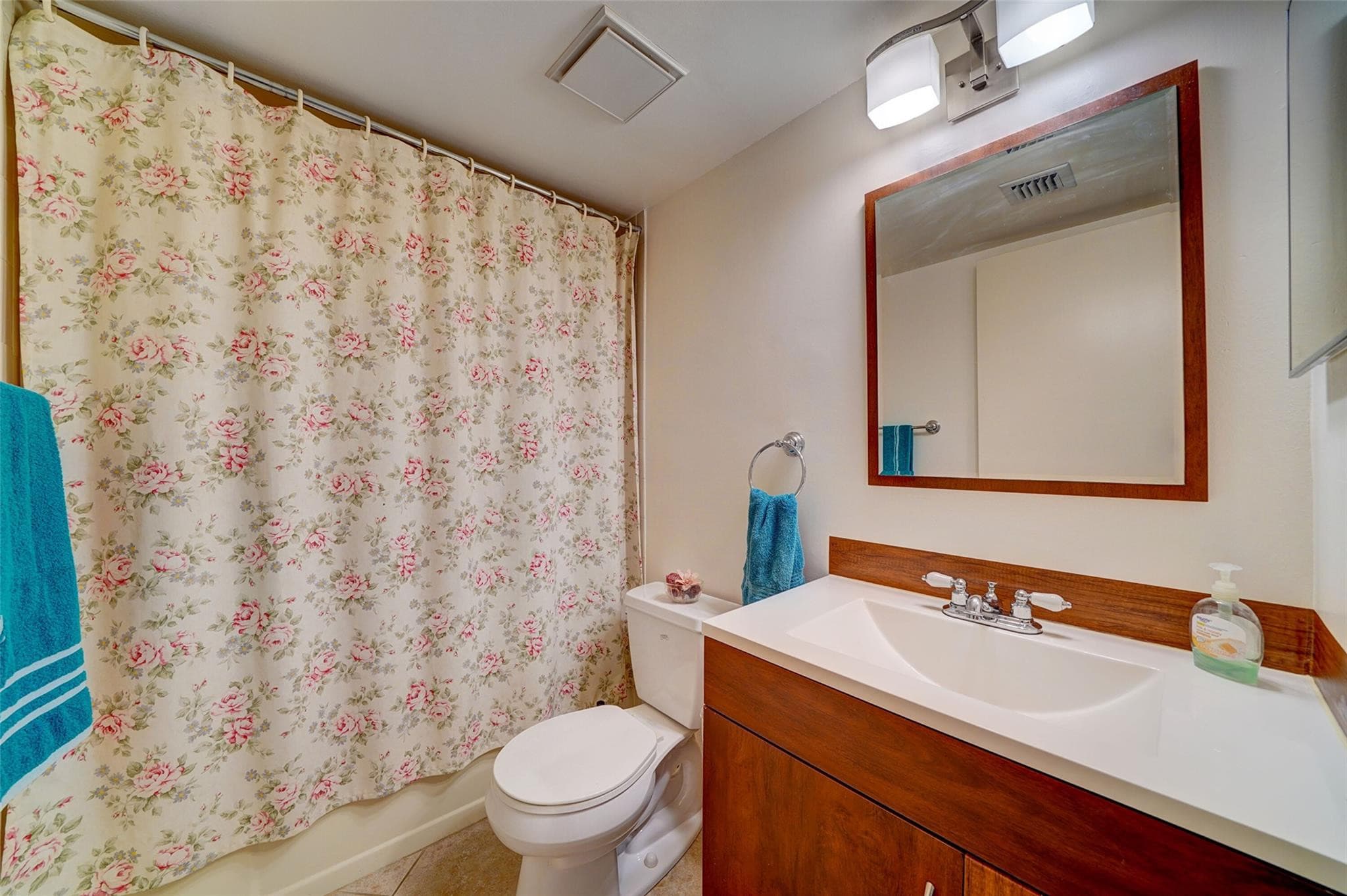 Condominium in Margate — photo 11 of 24