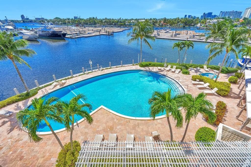 1 Las Olas Circle 404, Fort Lauderdale, FL 33316 — photo 33 of 70
