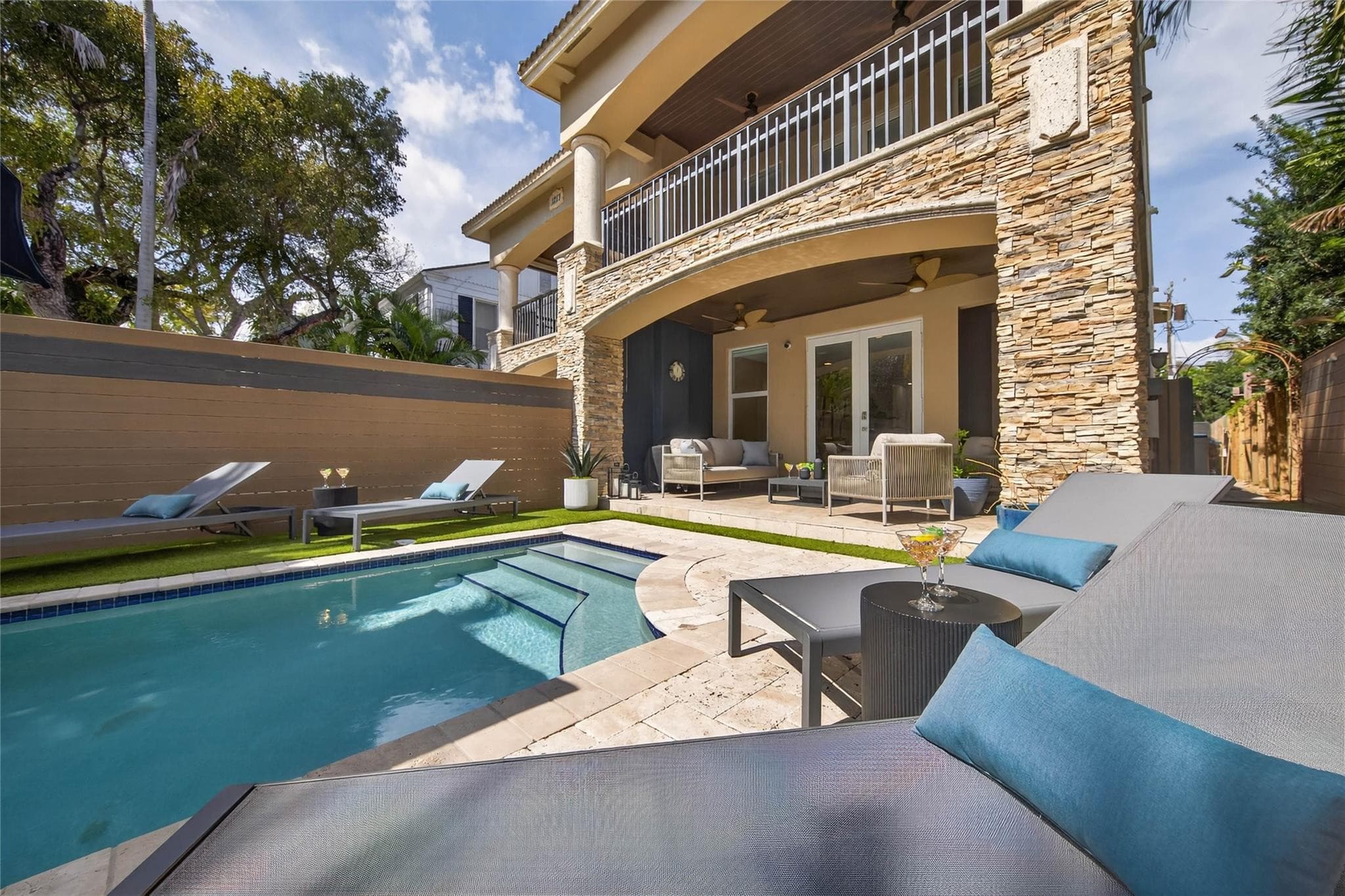1215 NE 1st Street, Fort Lauderdale, FL 33301 — photo 75 of 78