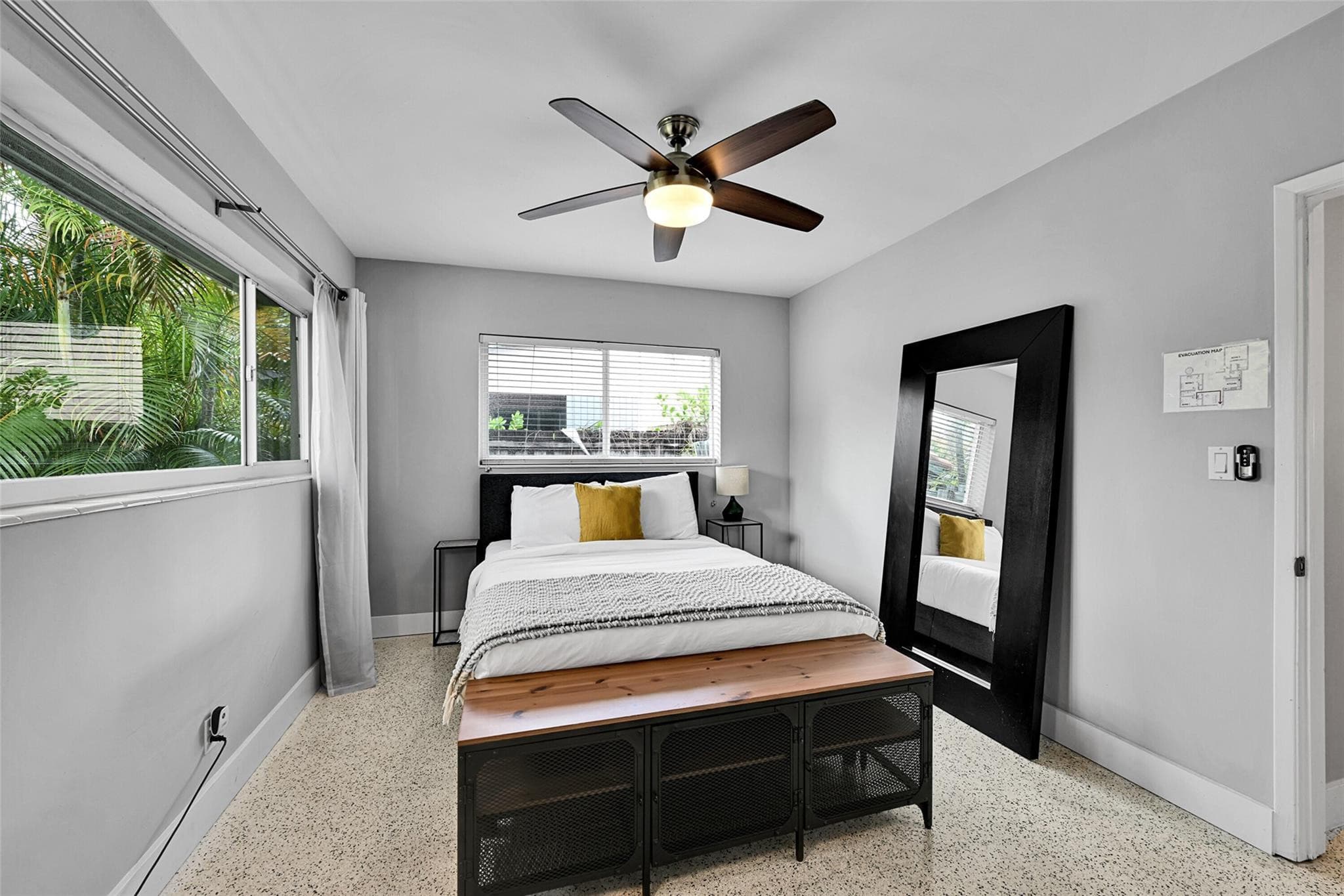 818 NE 18th Street, Fort Lauderdale, FL 33305 — photo 18 of 44